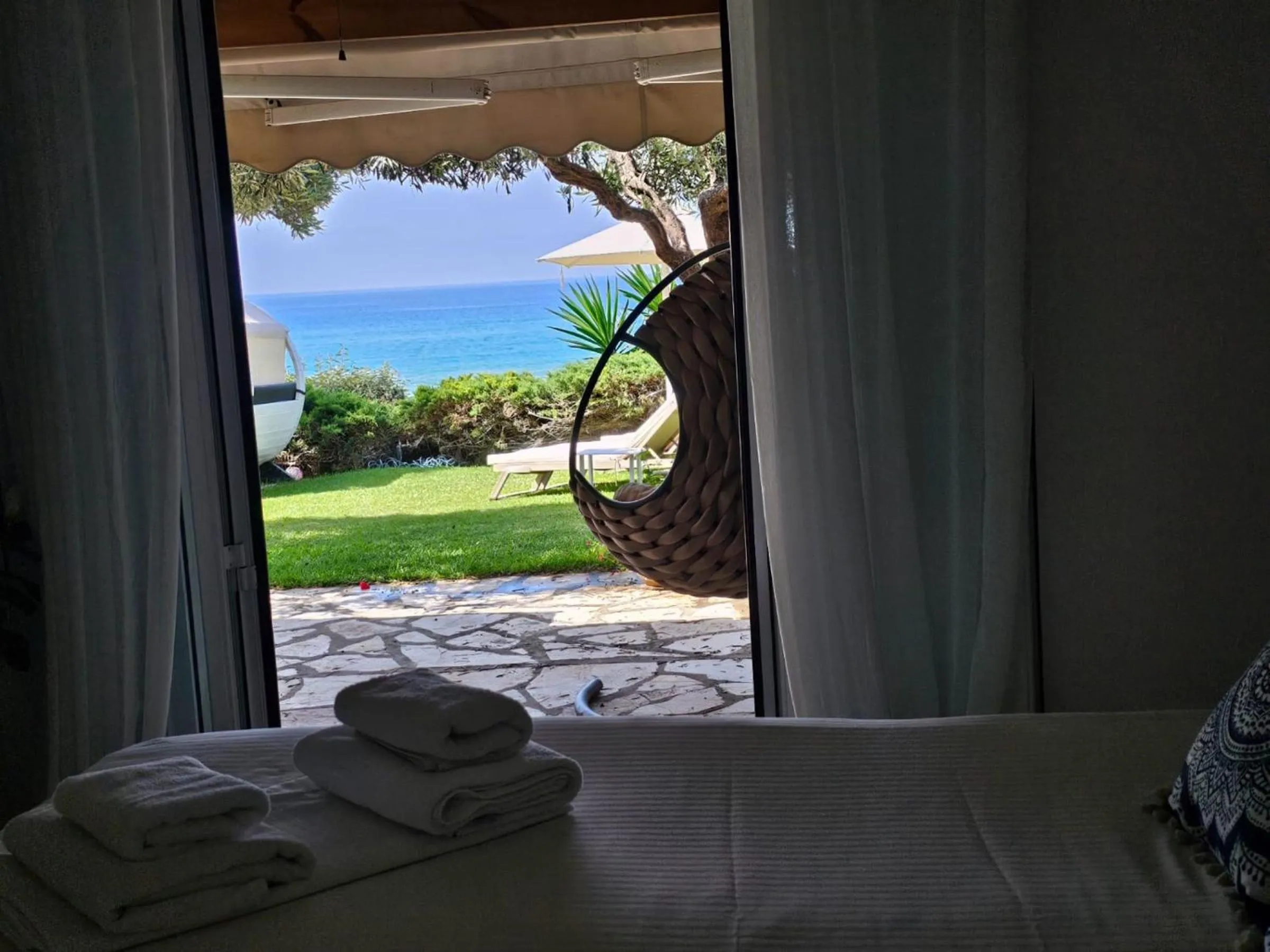 Bed in Beachfront House 13 ,Glyfada