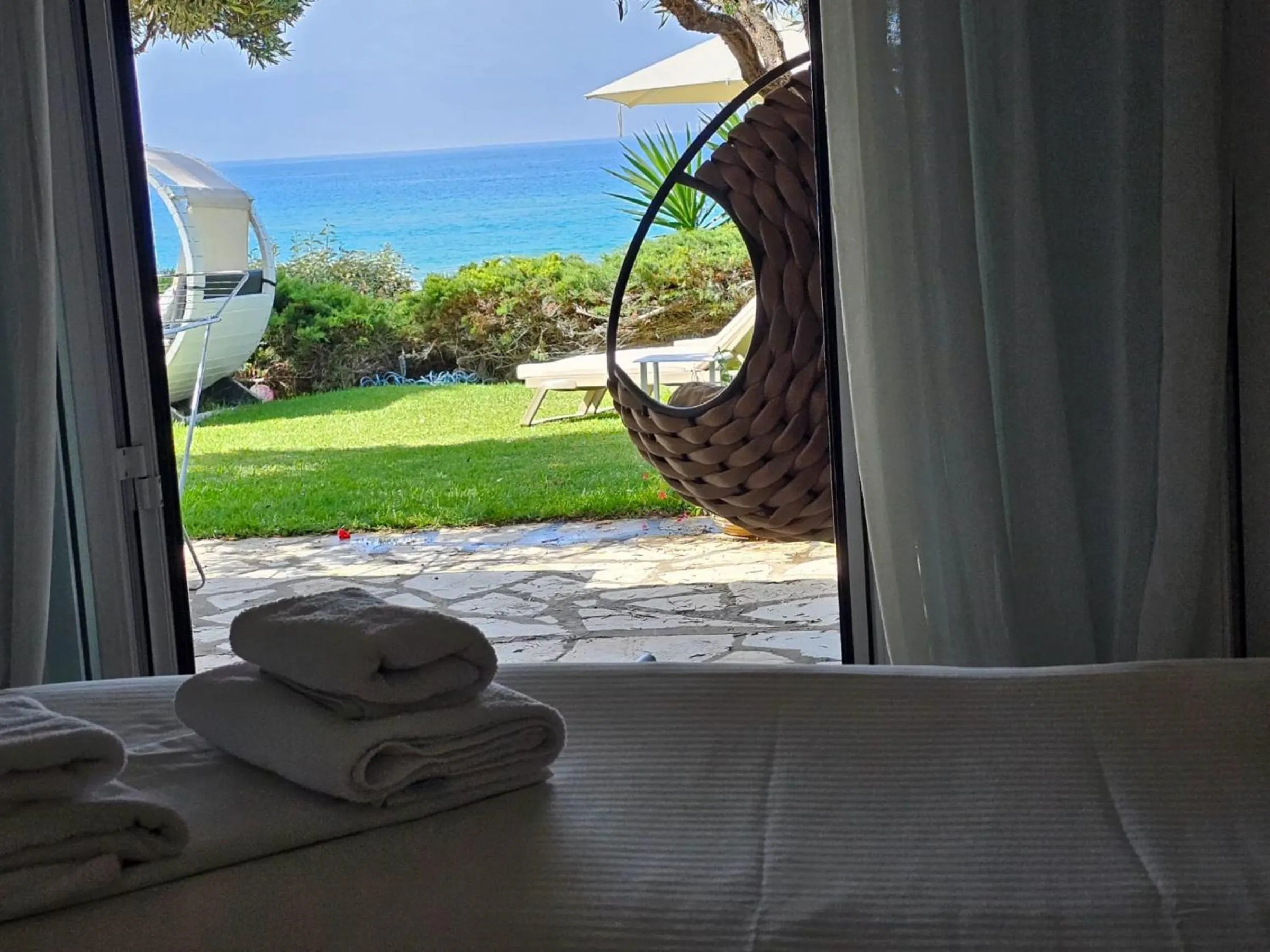 Bed in Beachfront House 13 ,Glyfada