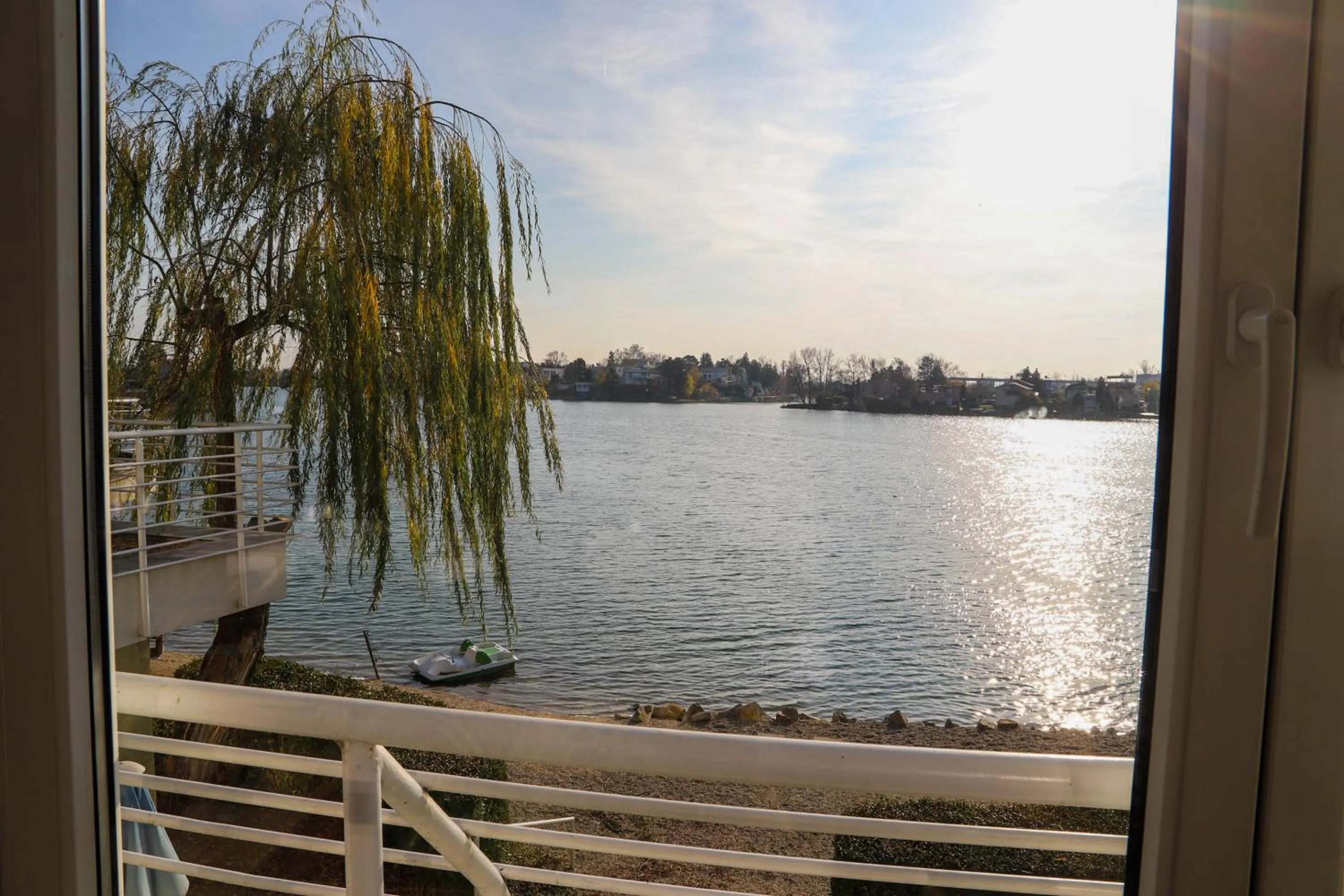 Lake view in Hotel Zátoka