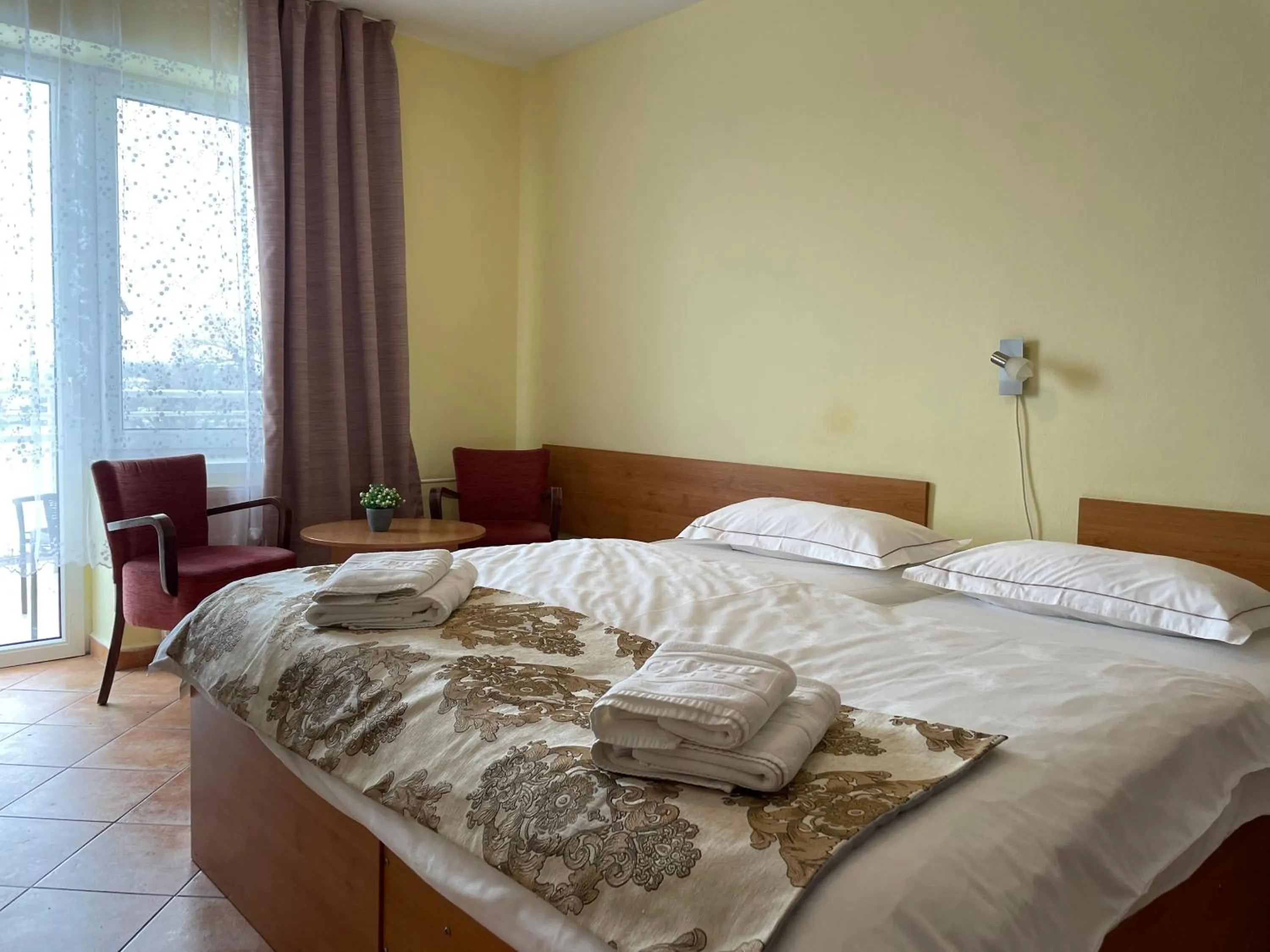 Bed in Hotel Zátoka