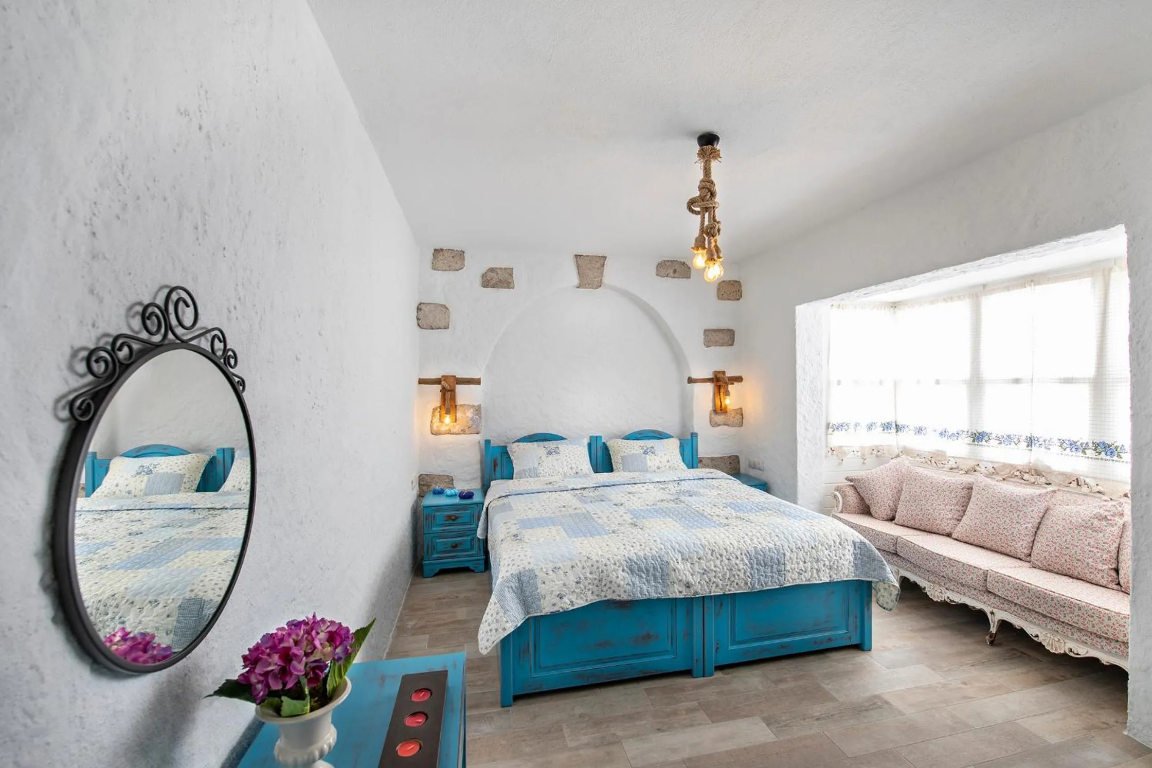 Monat Otel Alaçatı