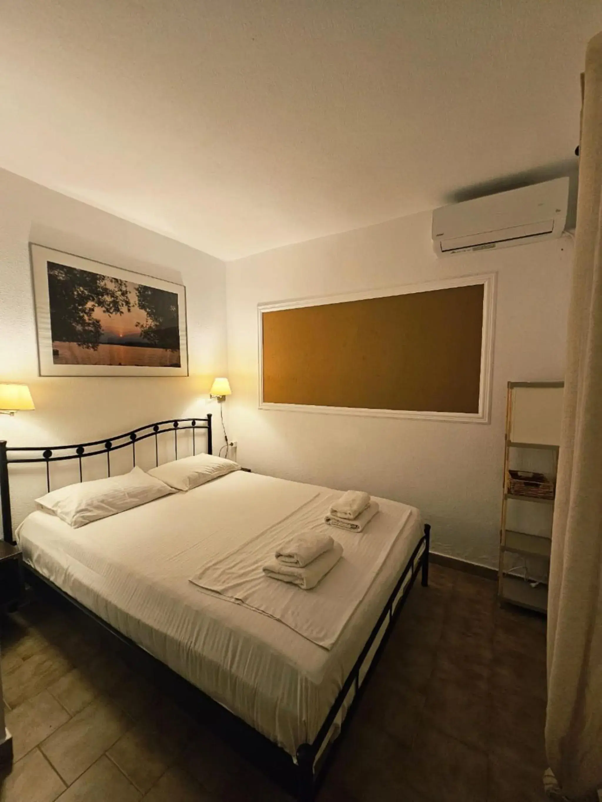 Bed in Corfu Glyfada Menigos Resort 24 Bed in Corfu Glyfada Menigos Resort 24