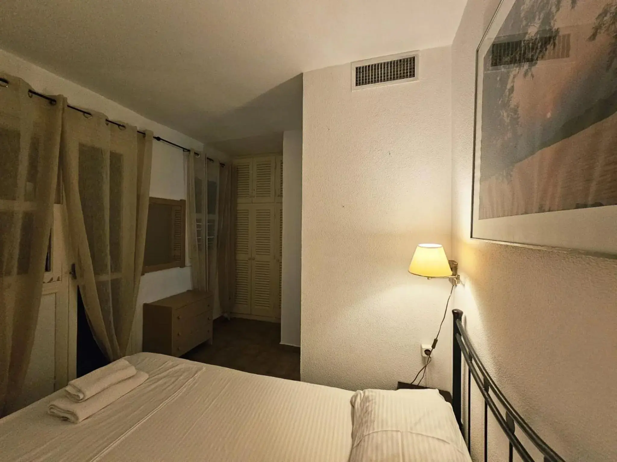 Bed in Corfu Glyfada Menigos Resort 24 Bed in Corfu Glyfada Menigos Resort 24