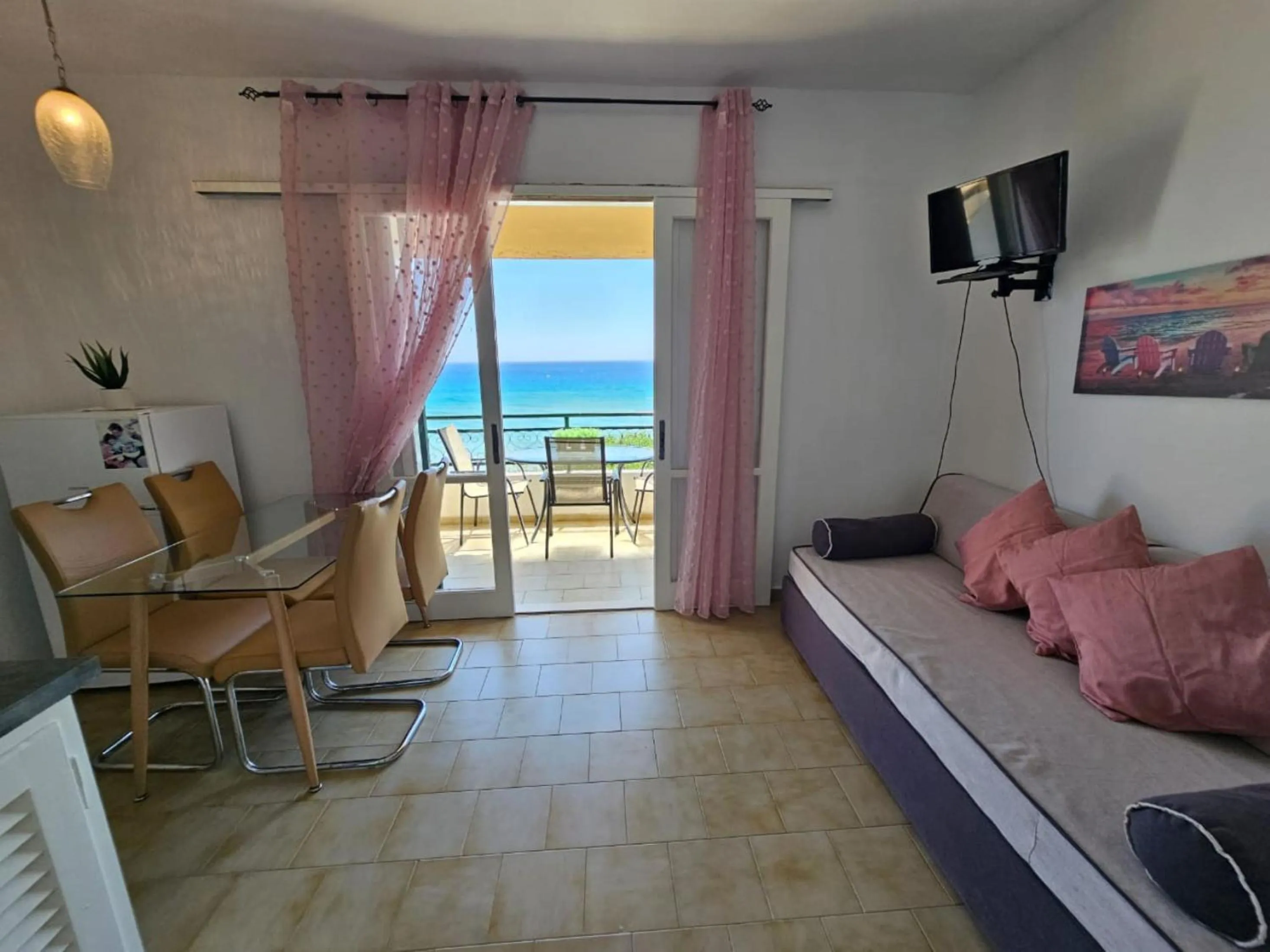 Bed in Corfu Glyfada Menigos Resort 2-5