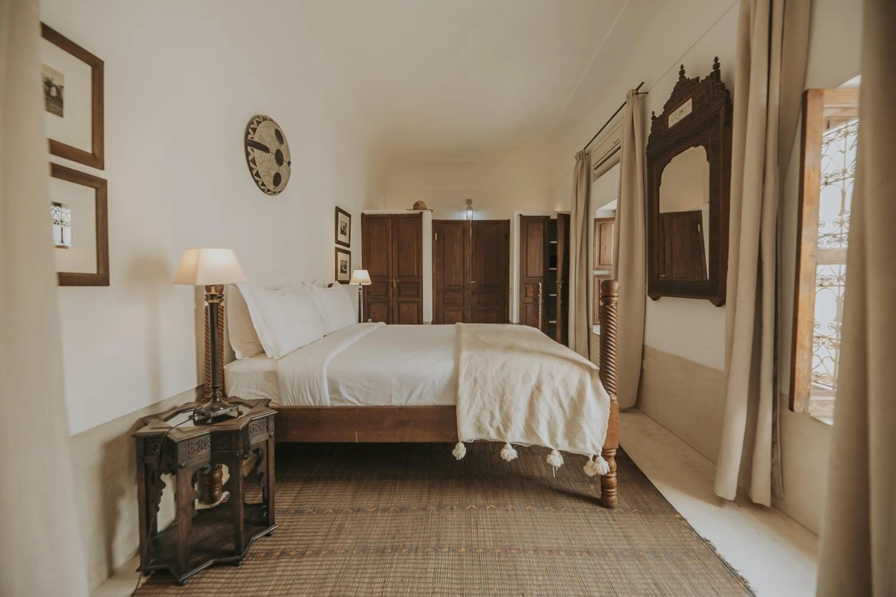 Photo of the whole room, Bed in Palais Chadmi