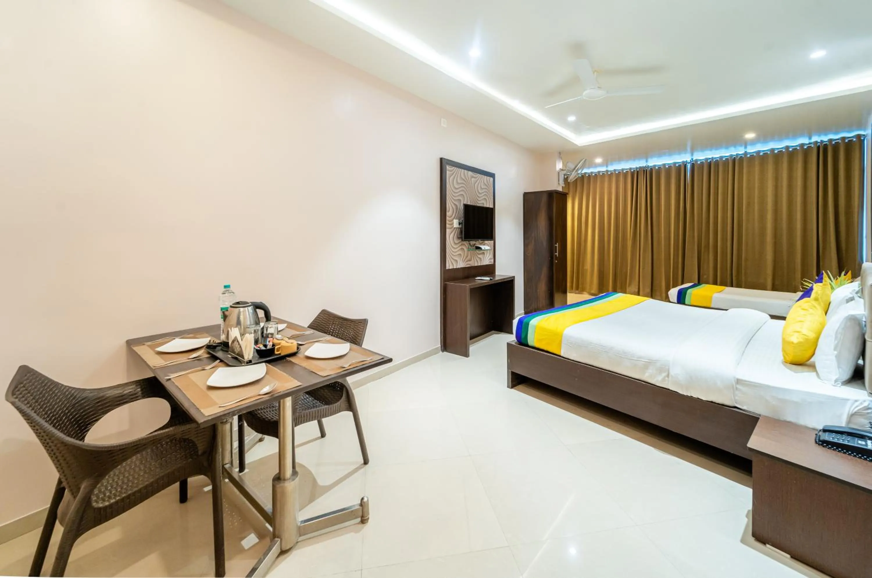 Bedroom, Bed in Itsy Hotels Sitara