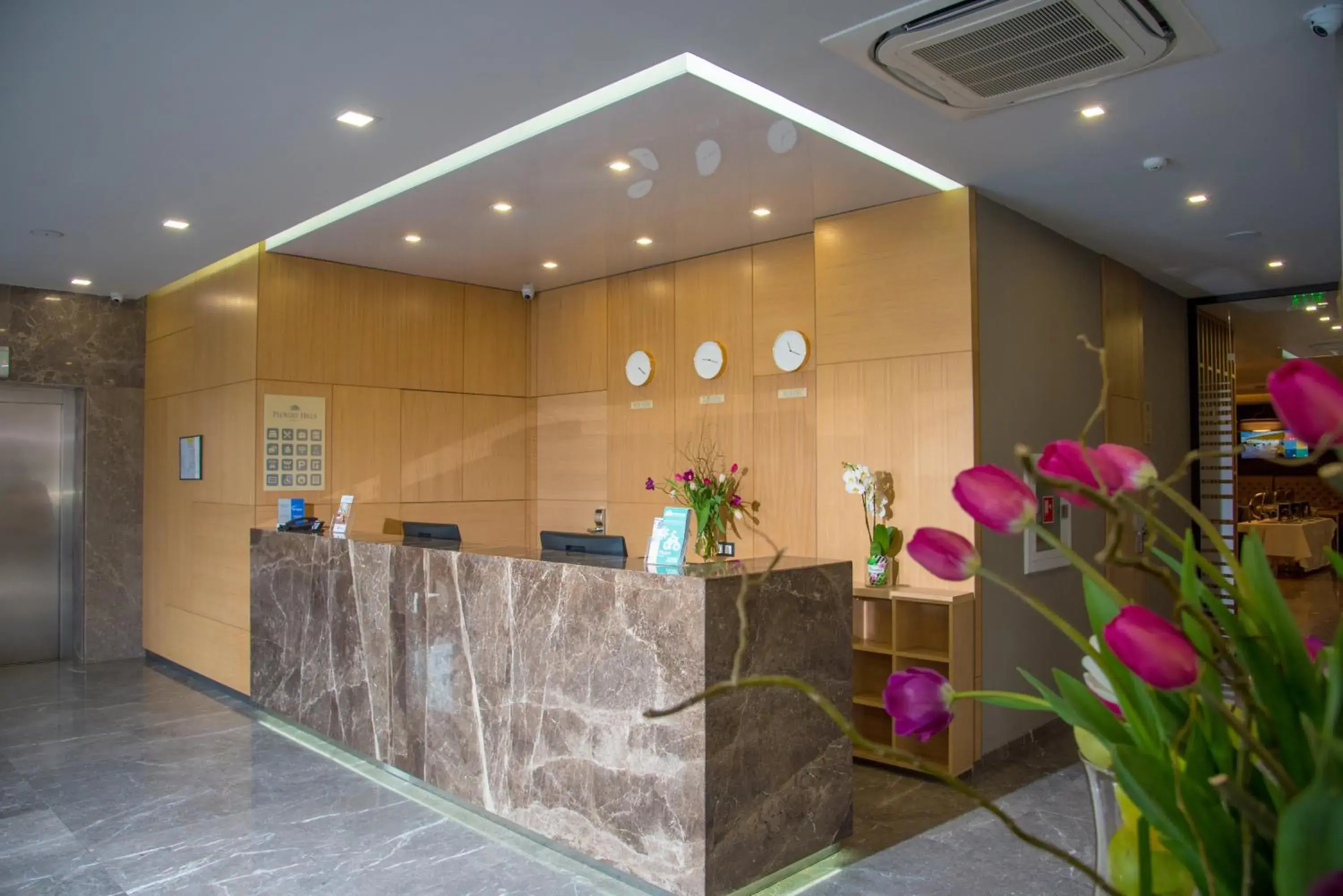 Lobby or reception in Best Western Premier Plovdiv Hills Lobby or reception in Best Western Premier Plovdiv Hills