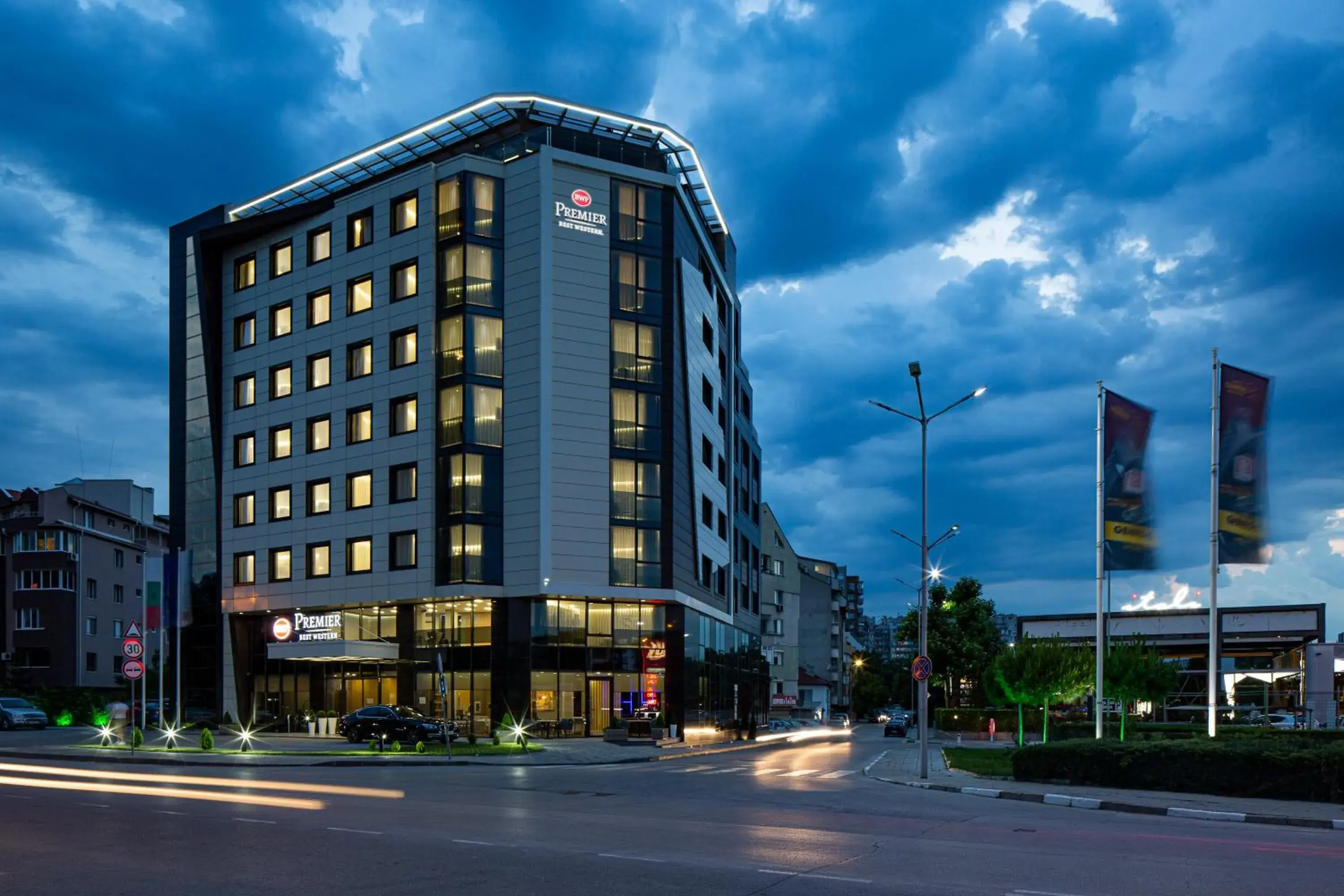 Property building in Best Western Premier Plovdiv Hills Property building in Best Western Premier Plovdiv Hills