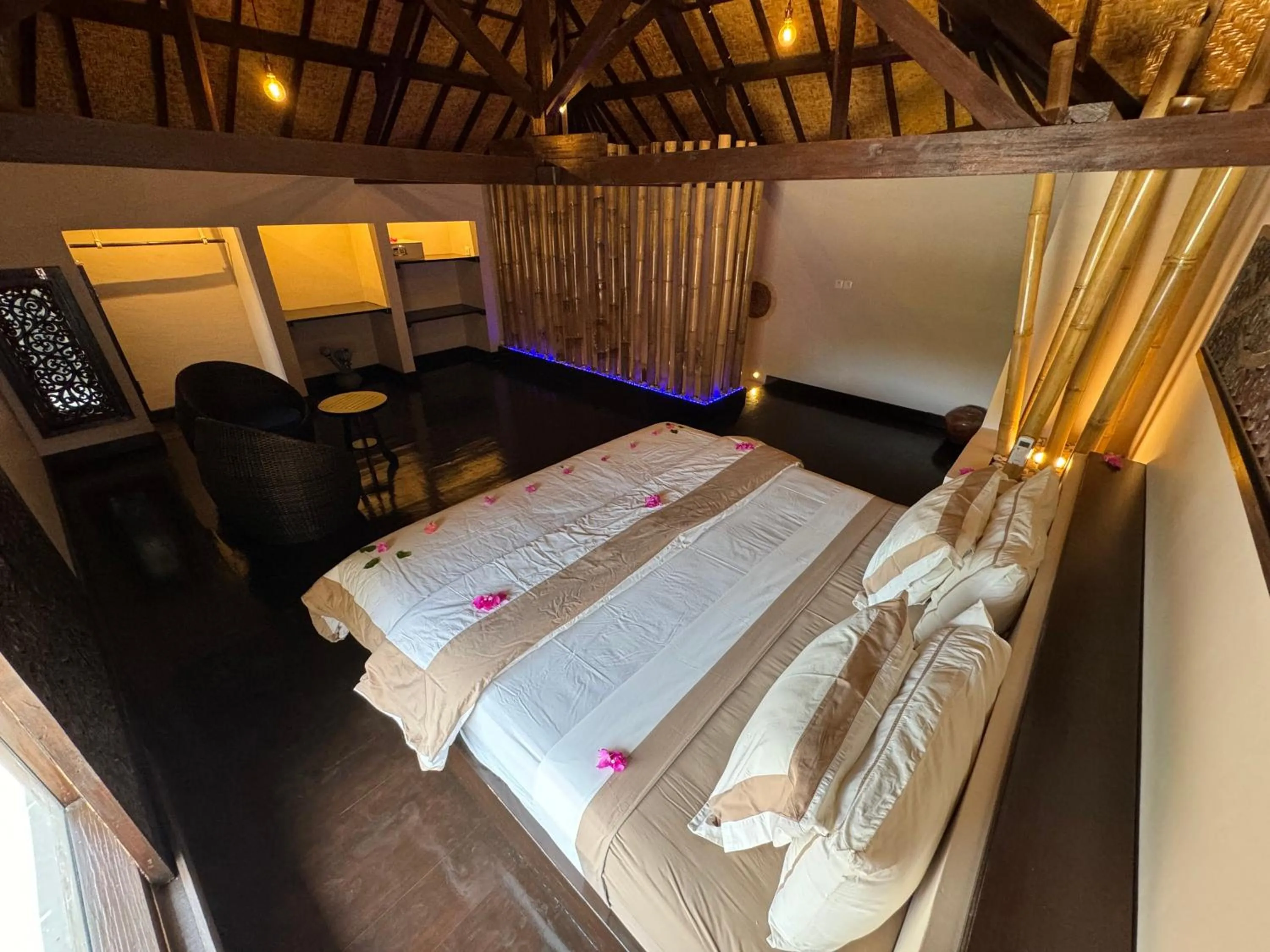 Bedroom, Bed in Cantika Villa