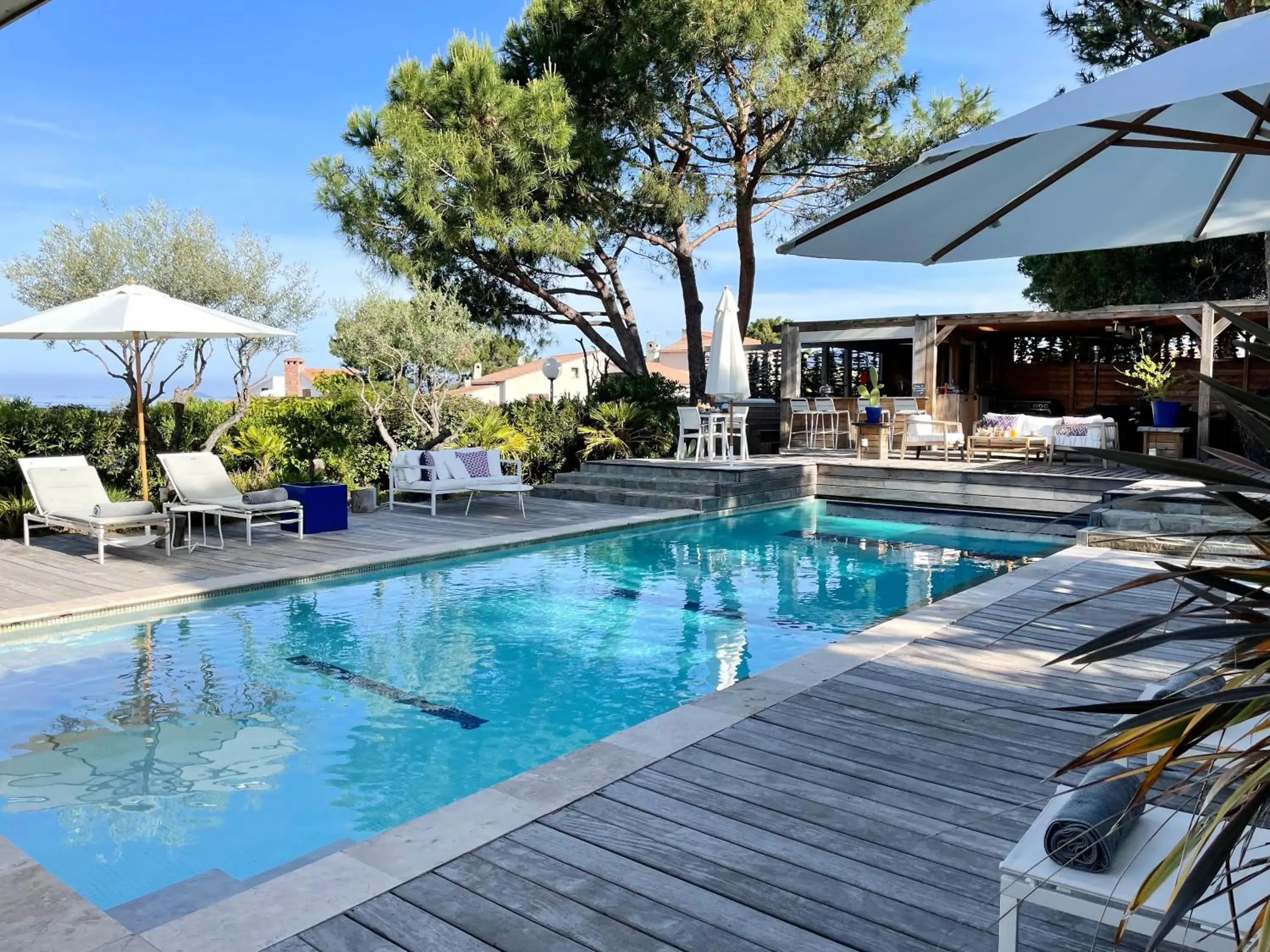 Les Suites d'Agosta Les Suites d'Agosta