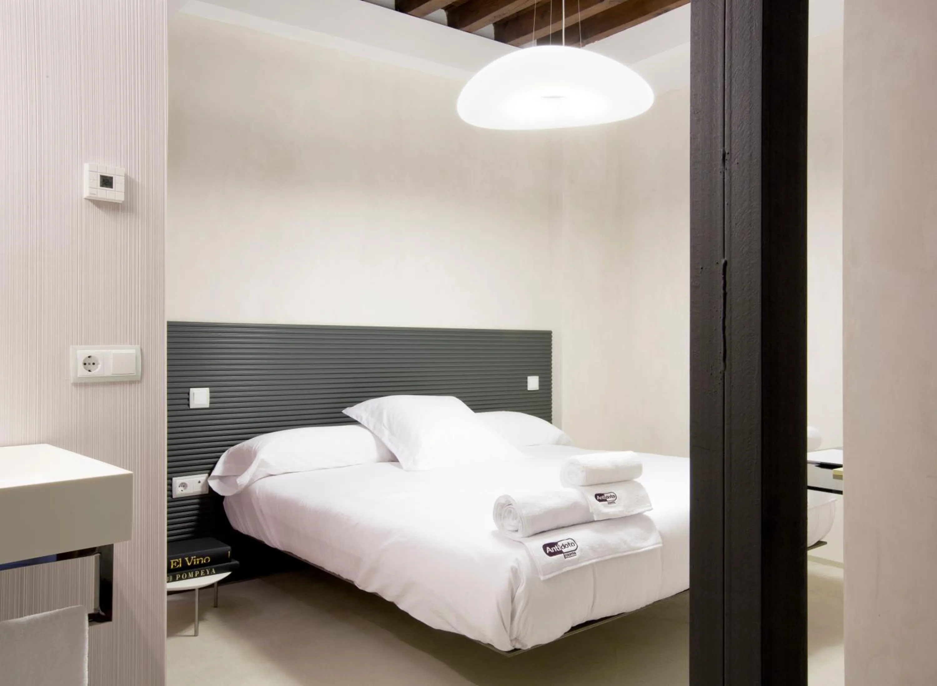 Photo of the whole room, Bed in Antidoto Rooms San Agustín - Recomendado para adultos