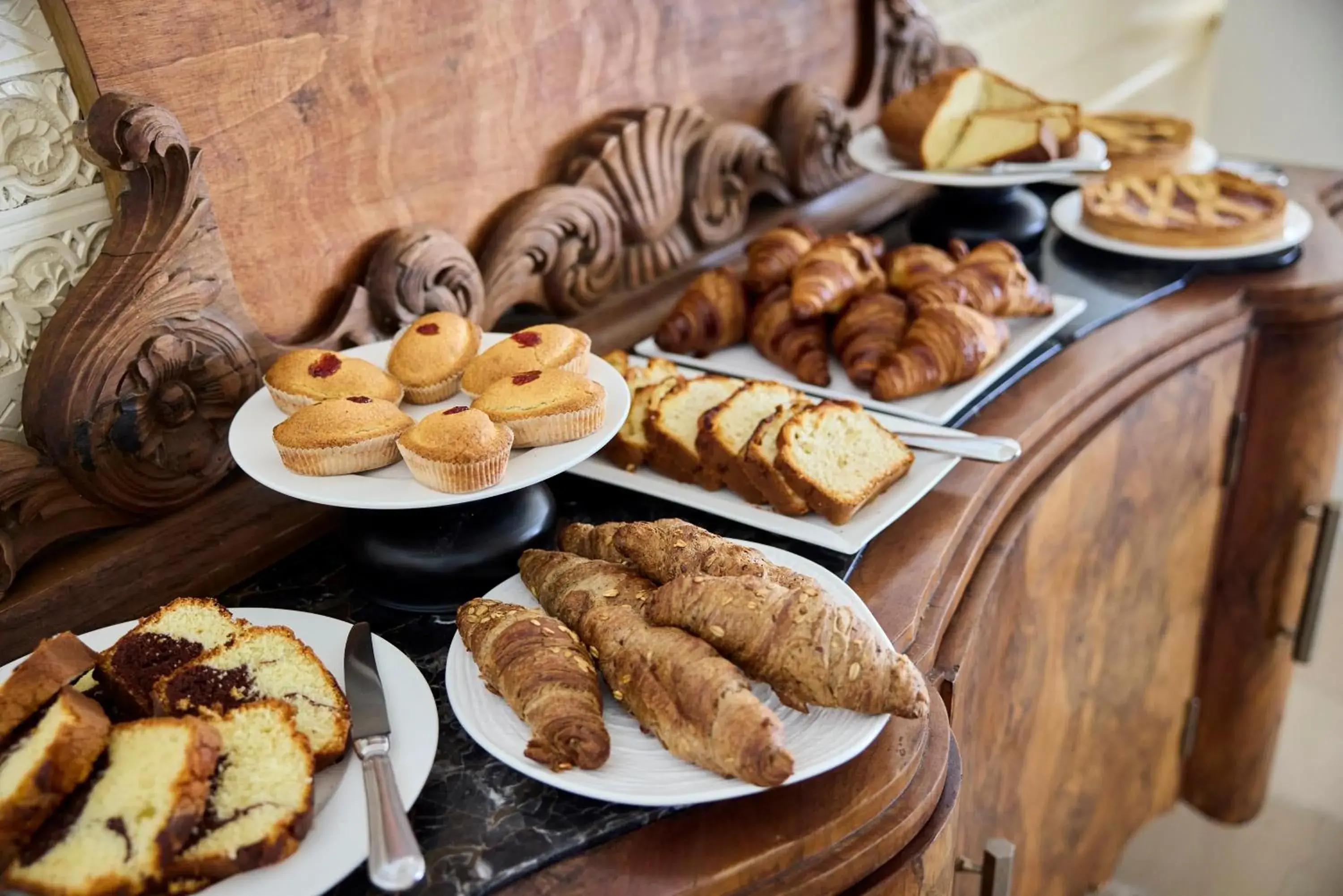 Breakfast in La Casa E Il Mare, Private Bay Hotel Breakfast in La Casa E Il Mare, Private Bay Hotel