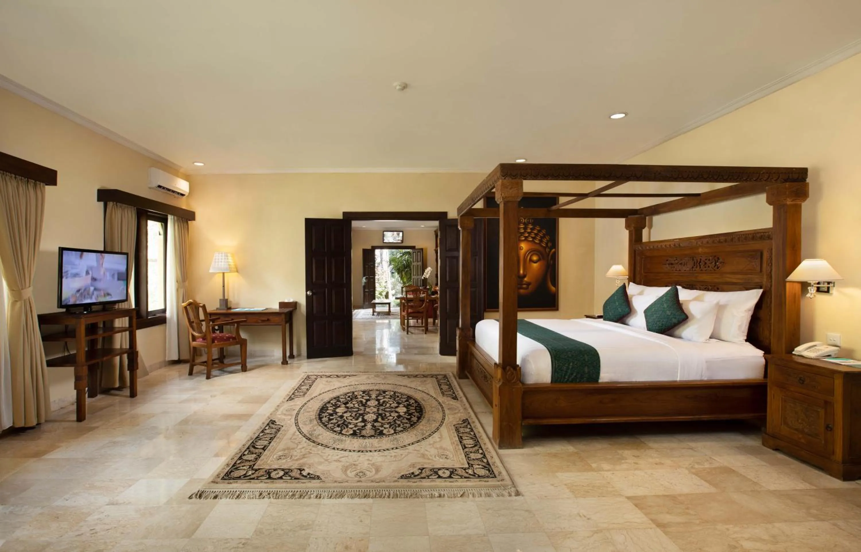 Photo of the whole room, Bed in Ayung Resort Ubud