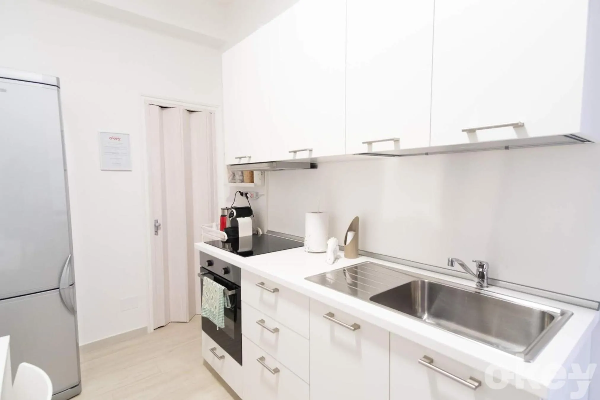 Communal kitchen in Casa Viviana - Bari Policlinico