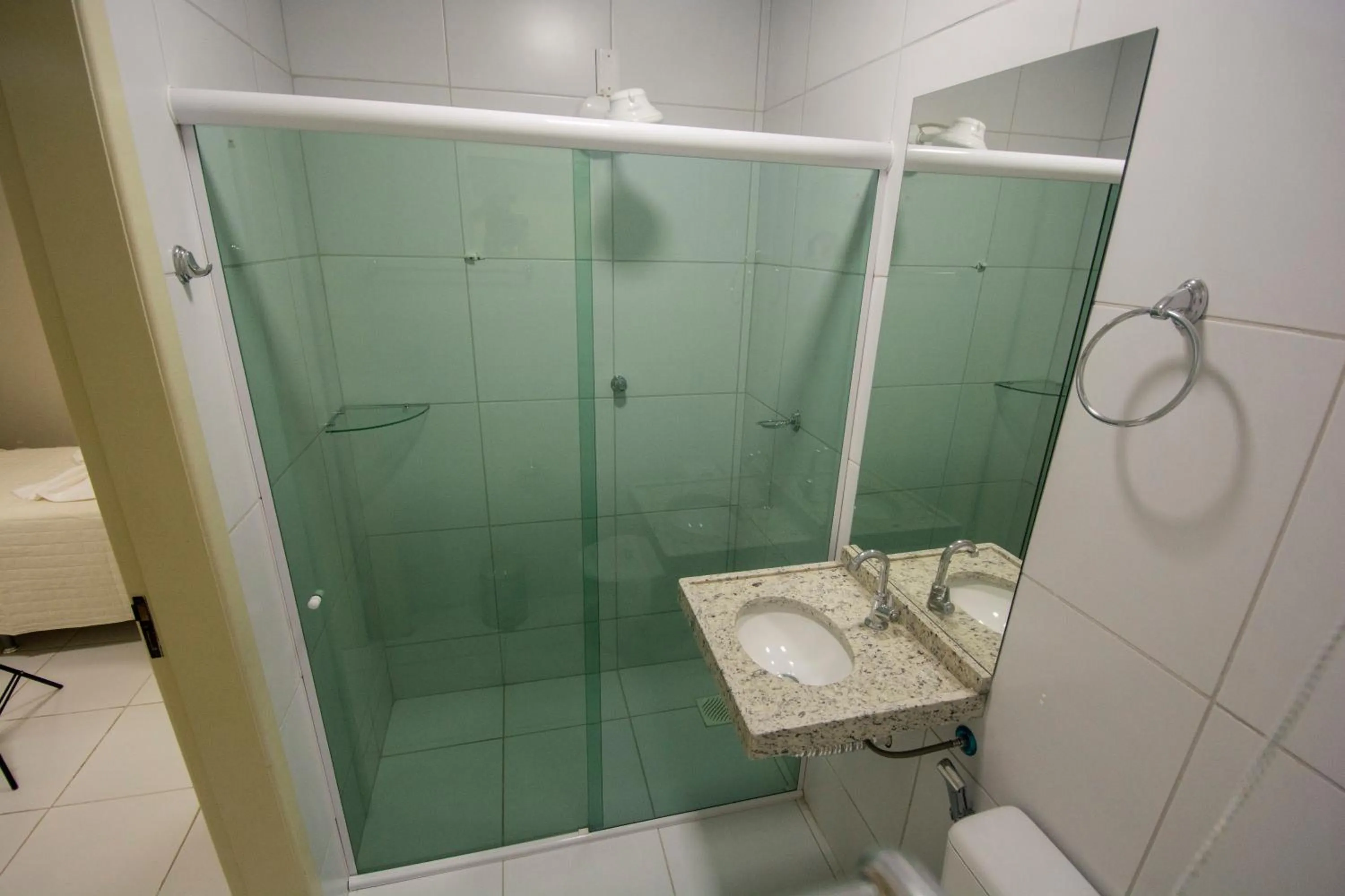 Bathroom in Hotel Encosta do Horto