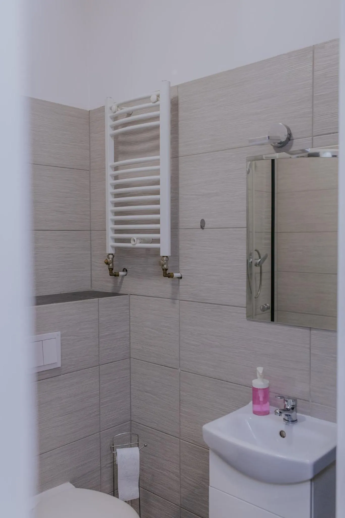 Toilet in VESTA Apartamenty P23