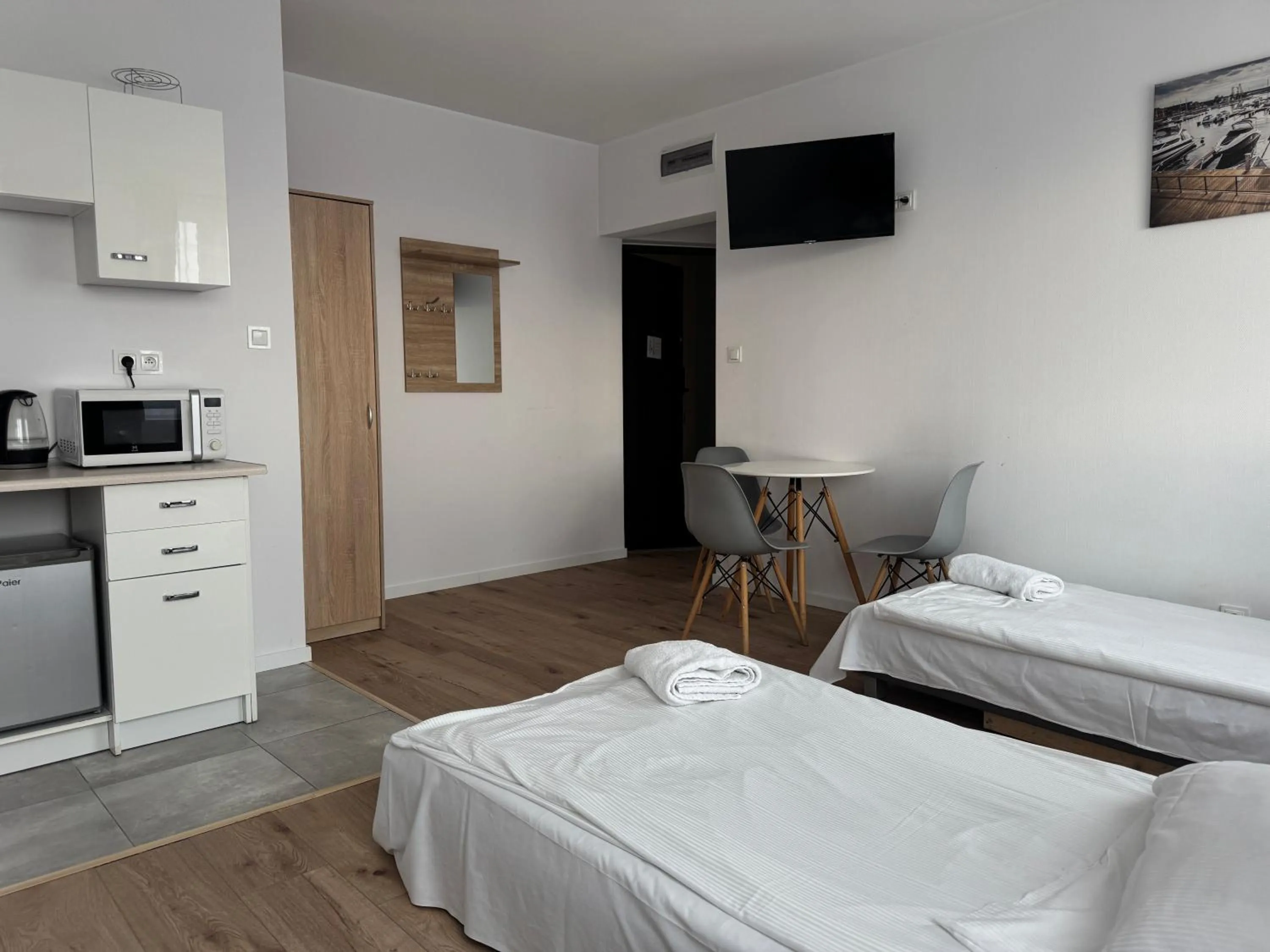 TV and multimedia, Bed in VESTA Apartamenty P23