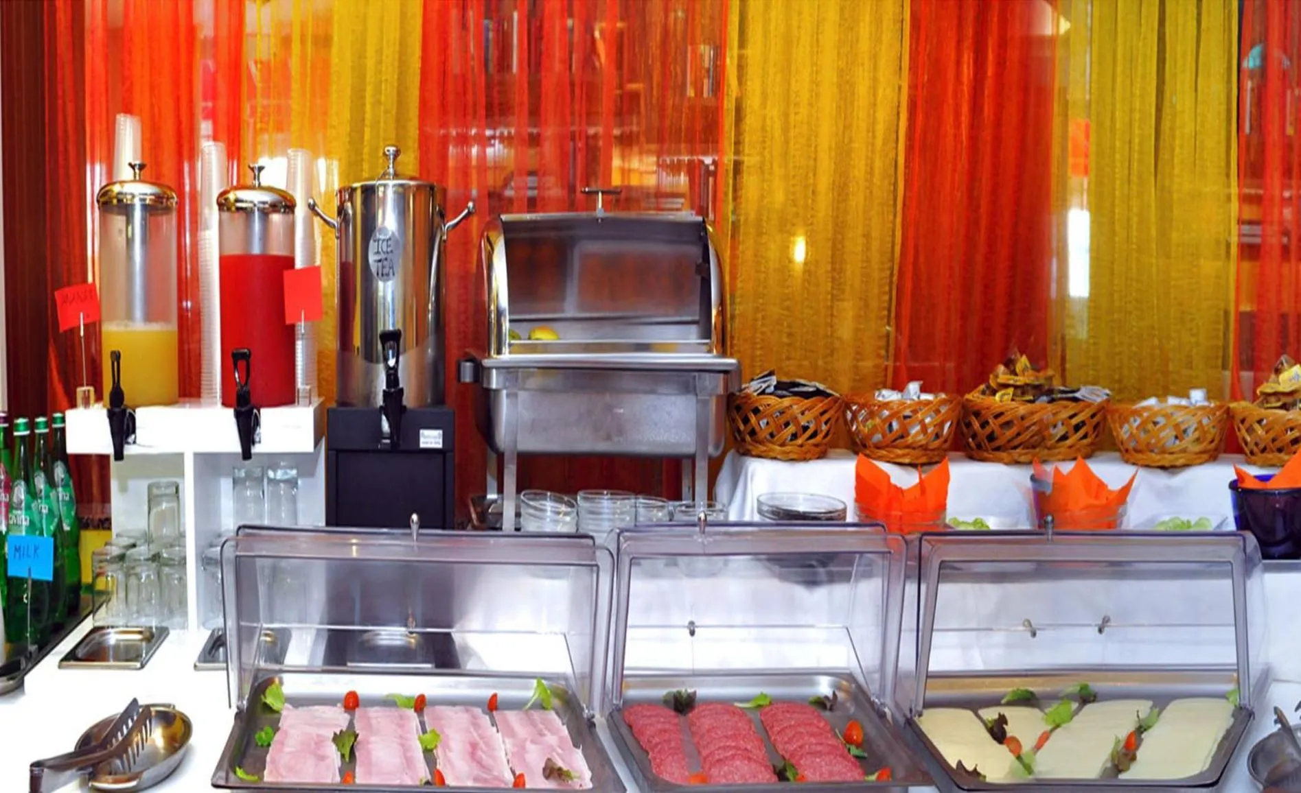 Buffet breakfast in Hotel Fortuna