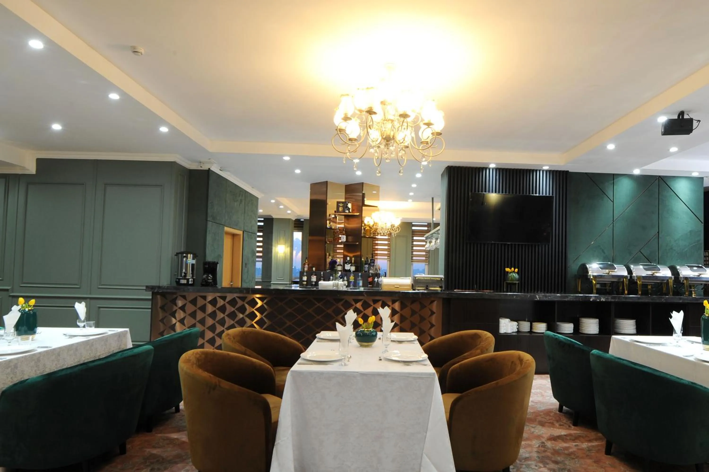 Restaurant/places to eat in UB Grand Hotel