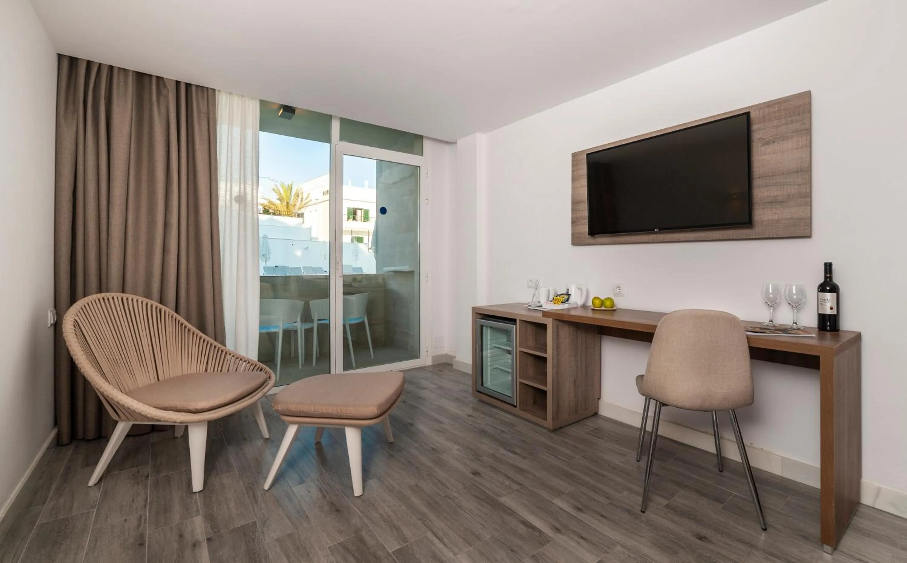 Dining area in Globales Don Pedro - Adults Only