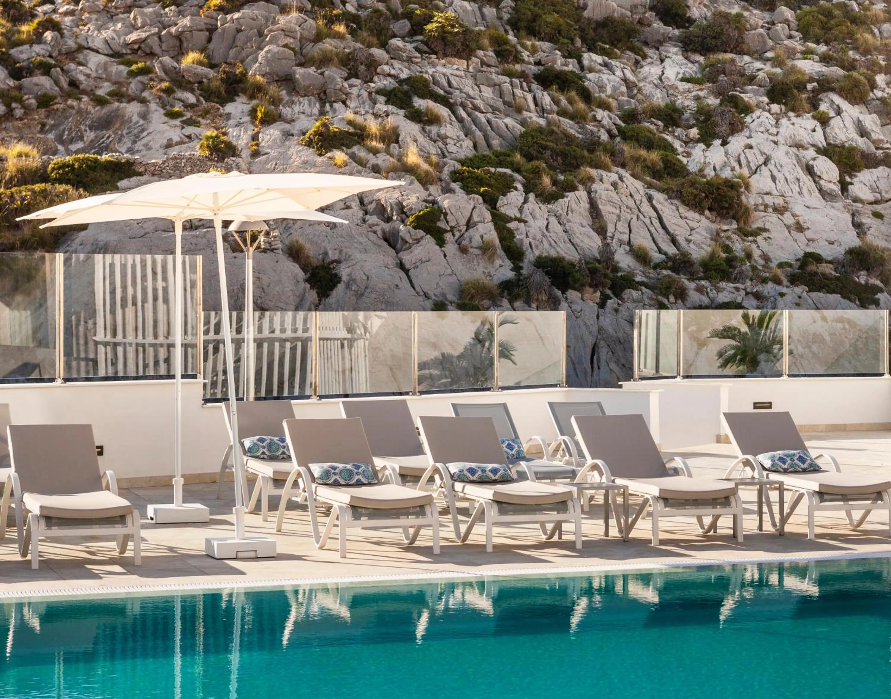 Swimming pool in Globales Don Pedro - Adults Only