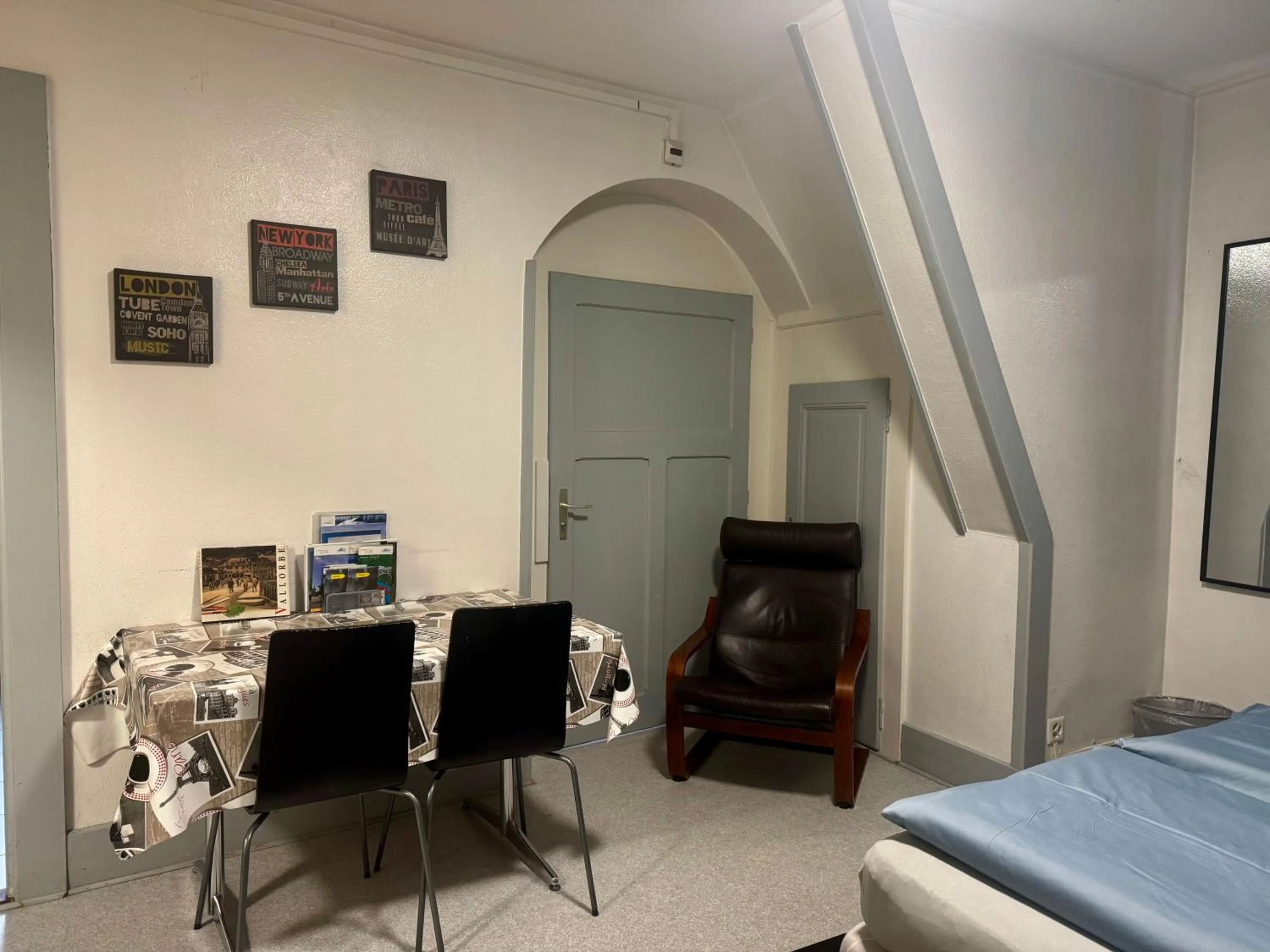 Bed in Auberge Pour Tous