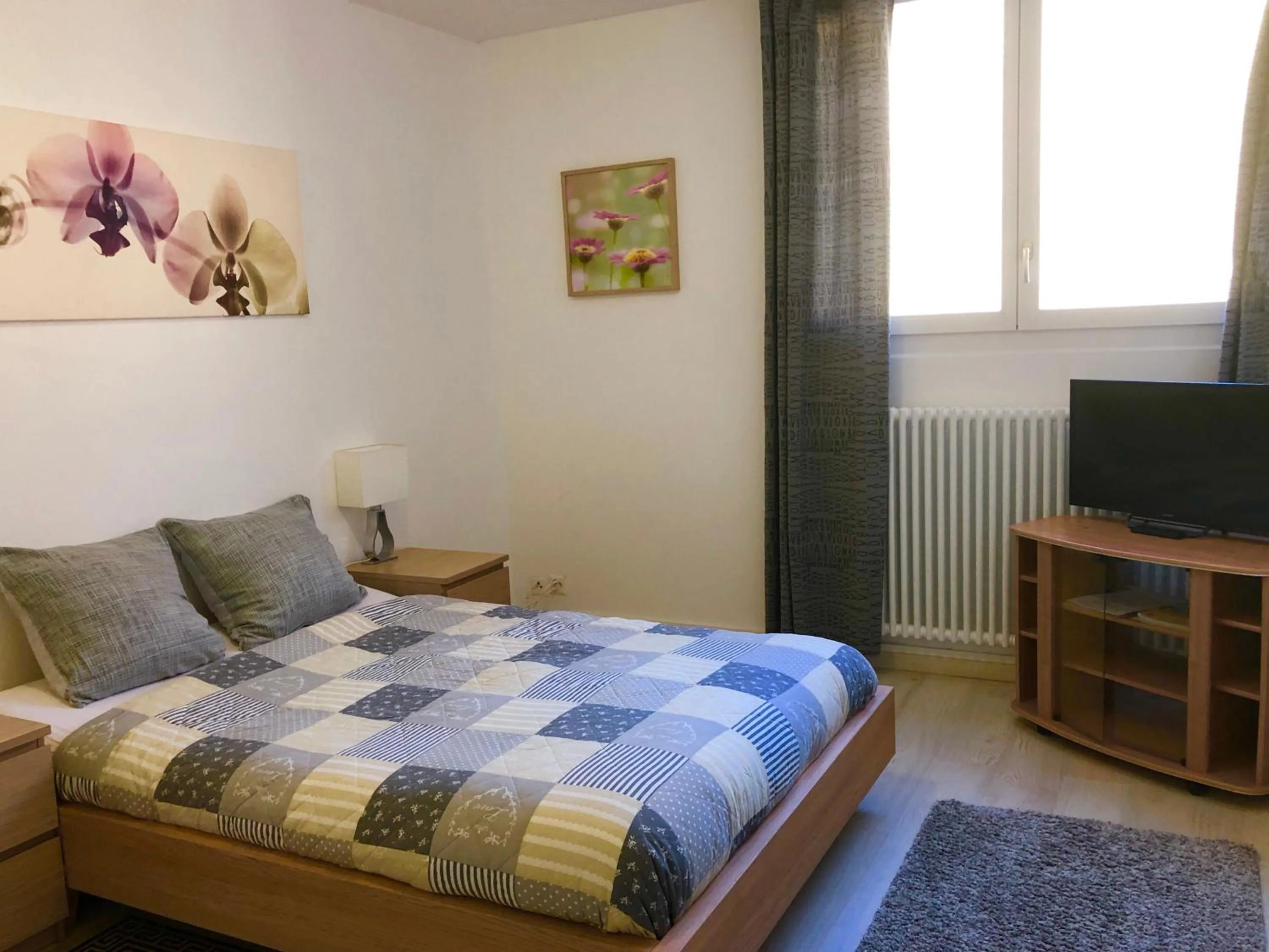 Bed in Auberge Pour Tous