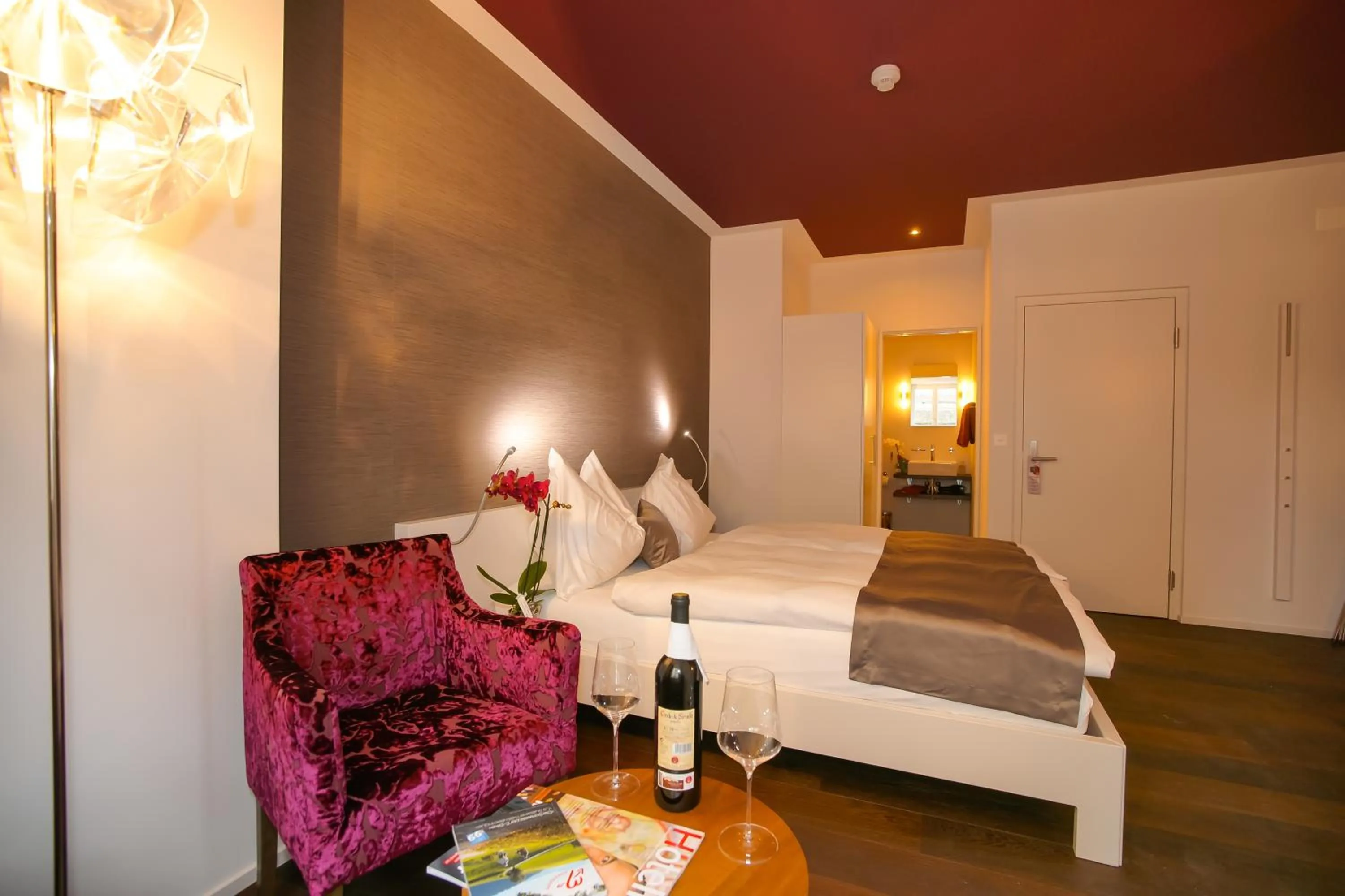 Bed in Boutique Hotel - Restaurant Orchidee