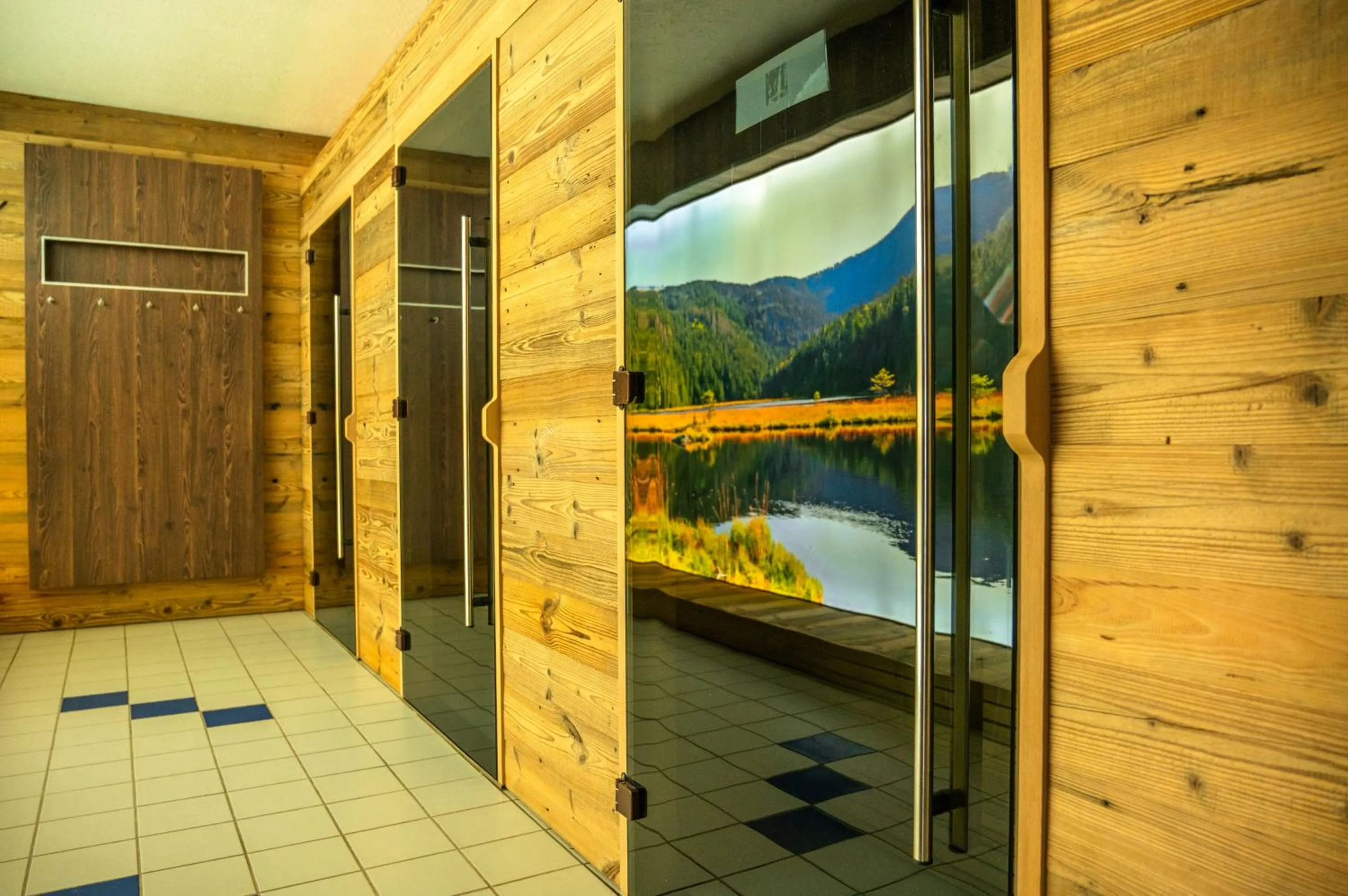 Swimming pool in Landhotel Tannenhof