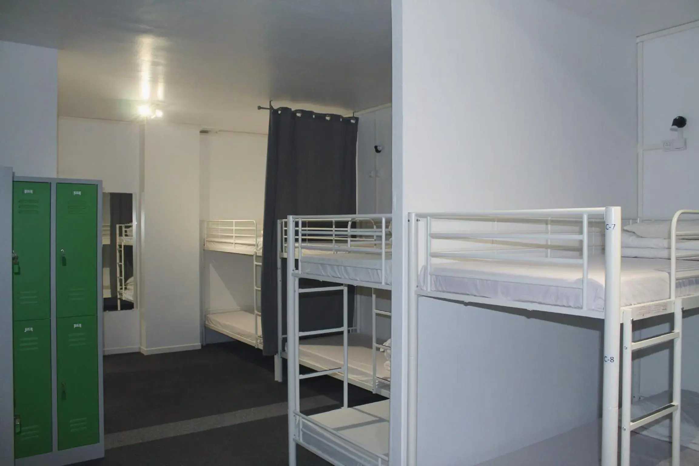 Bunk Bed in Mixed Dormitory Room with Shared Bathroom in Le Coffice Auberge de Jeunesse Bunk Bed in Mixed Dormitory Room with Shared Bathroom in Le Coffice Auberge de Jeunesse
