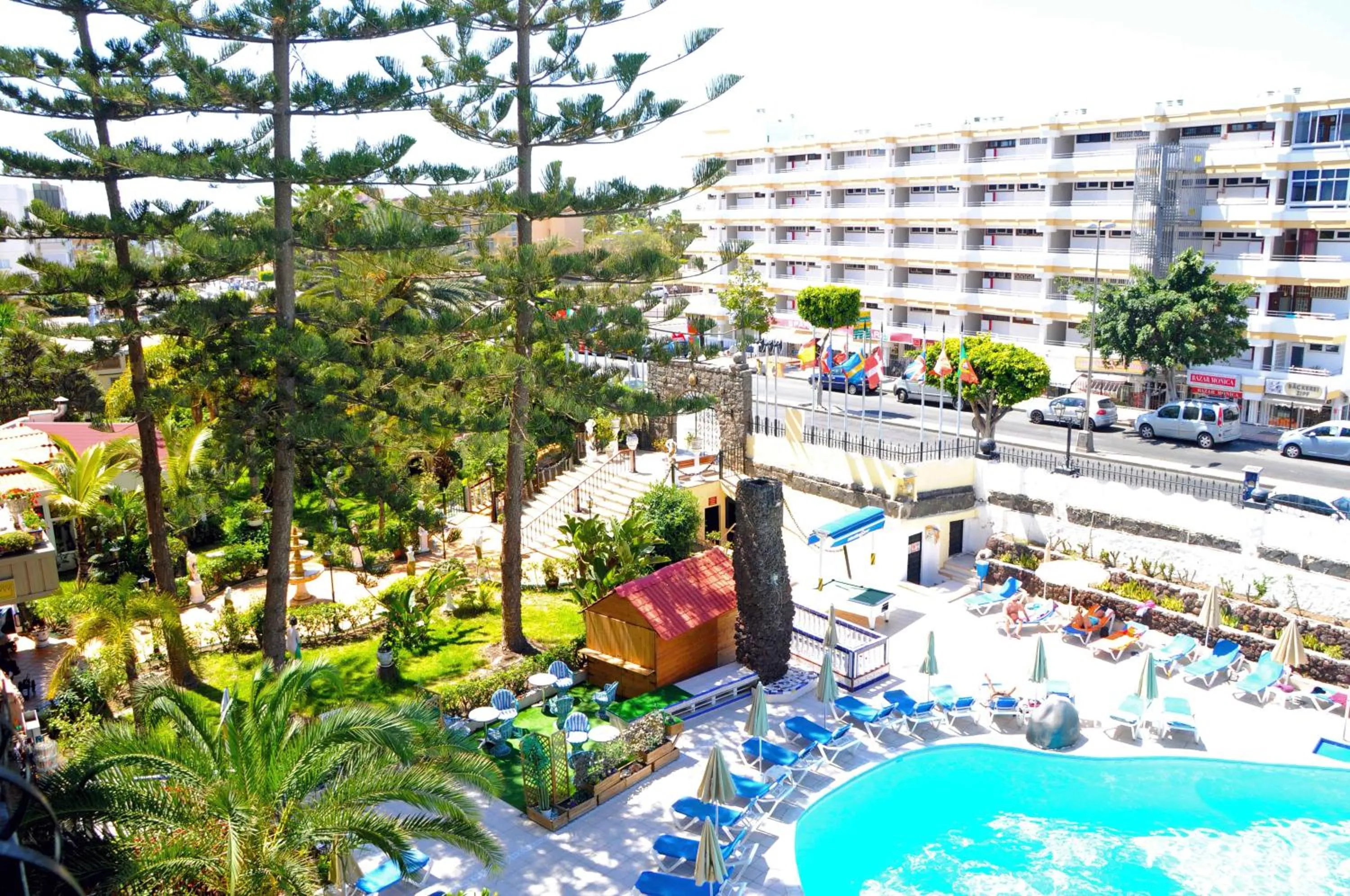 Facade/entrance in Rey Carlos