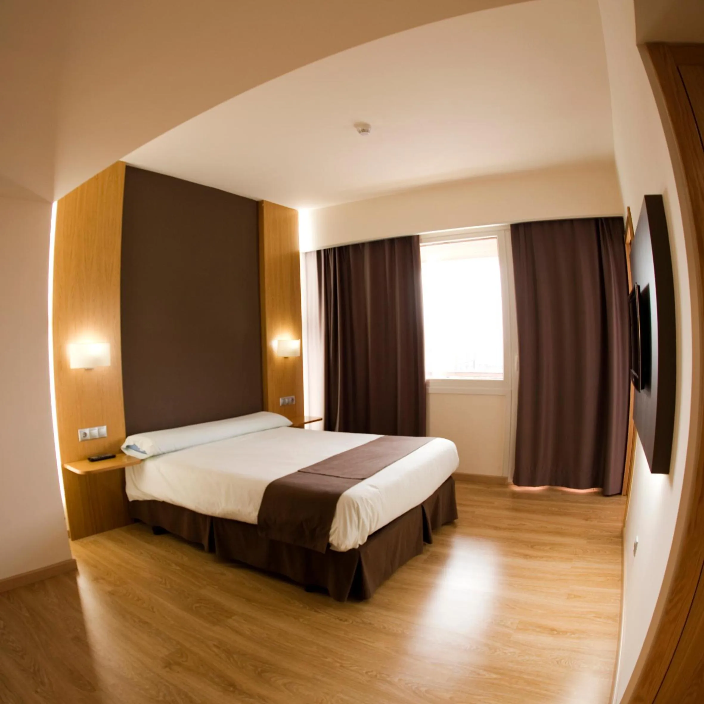 Day, Bed in Hotel Jatorrena