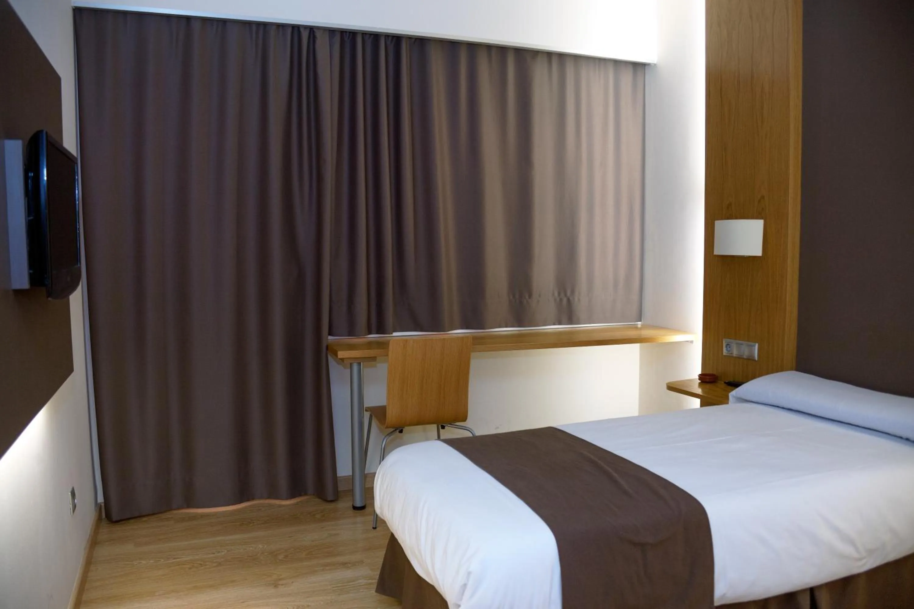 Photo of the whole room, Bed in Hotel Jatorrena