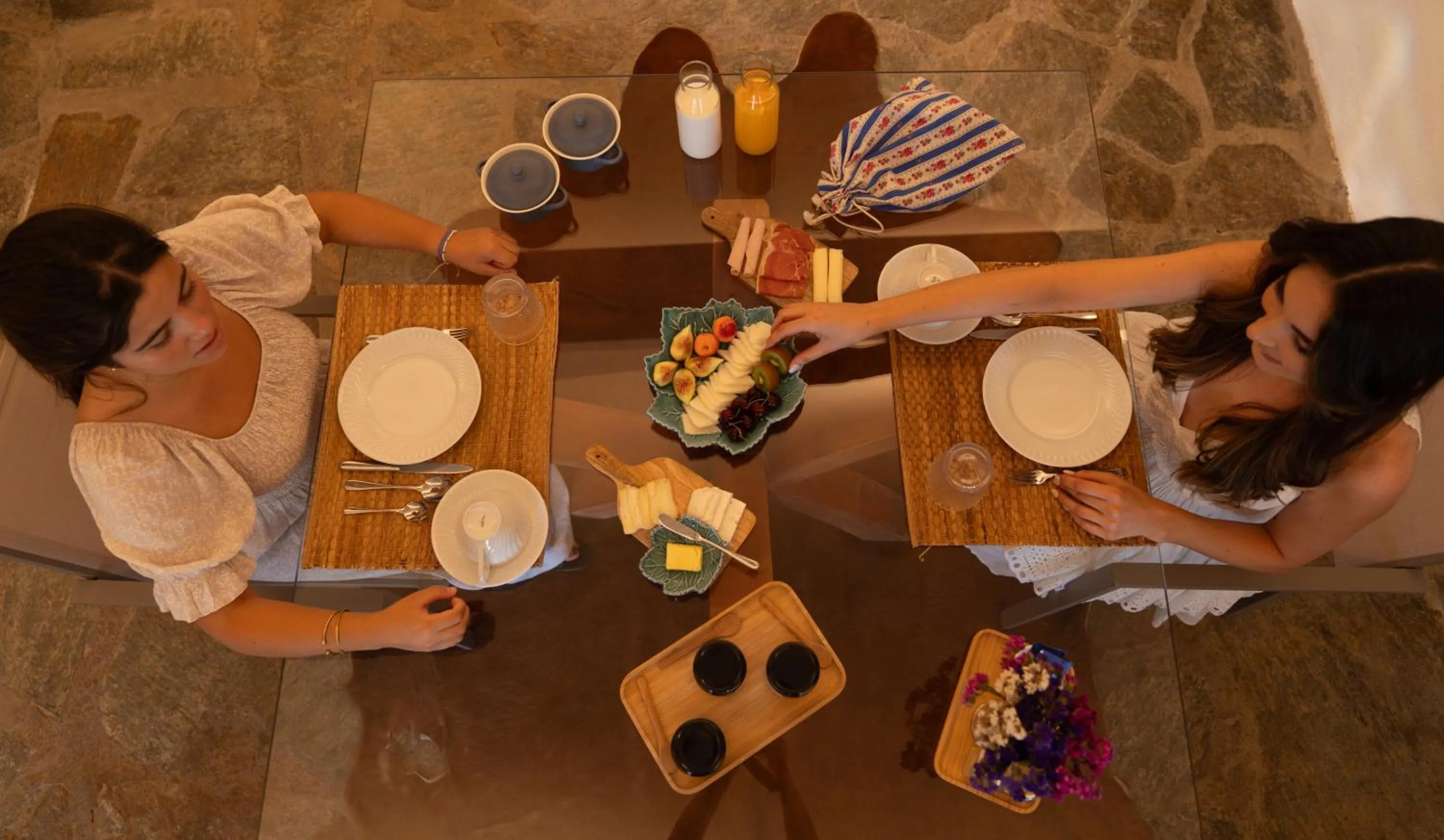 Dining area in Monte dos Cordeiros
