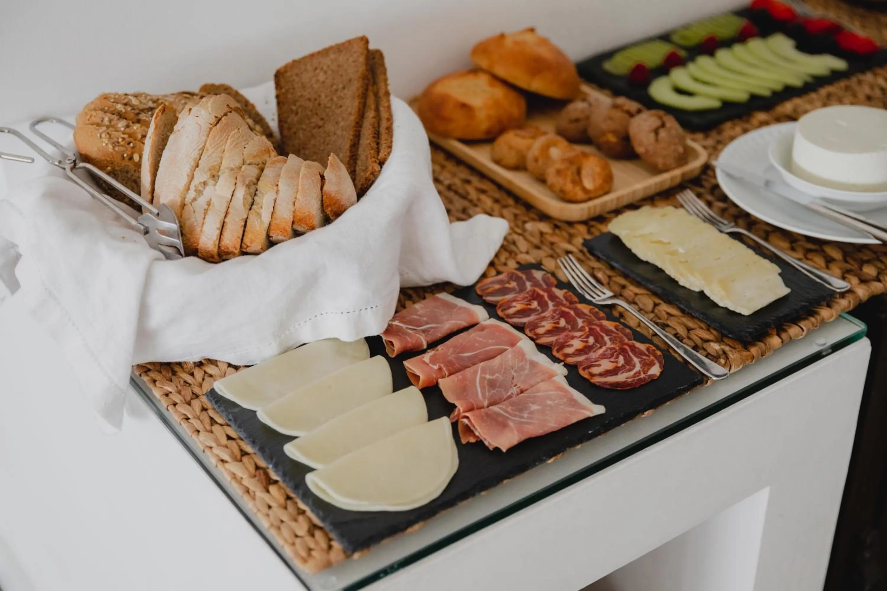 Breakfast in Monte dos Cordeiros