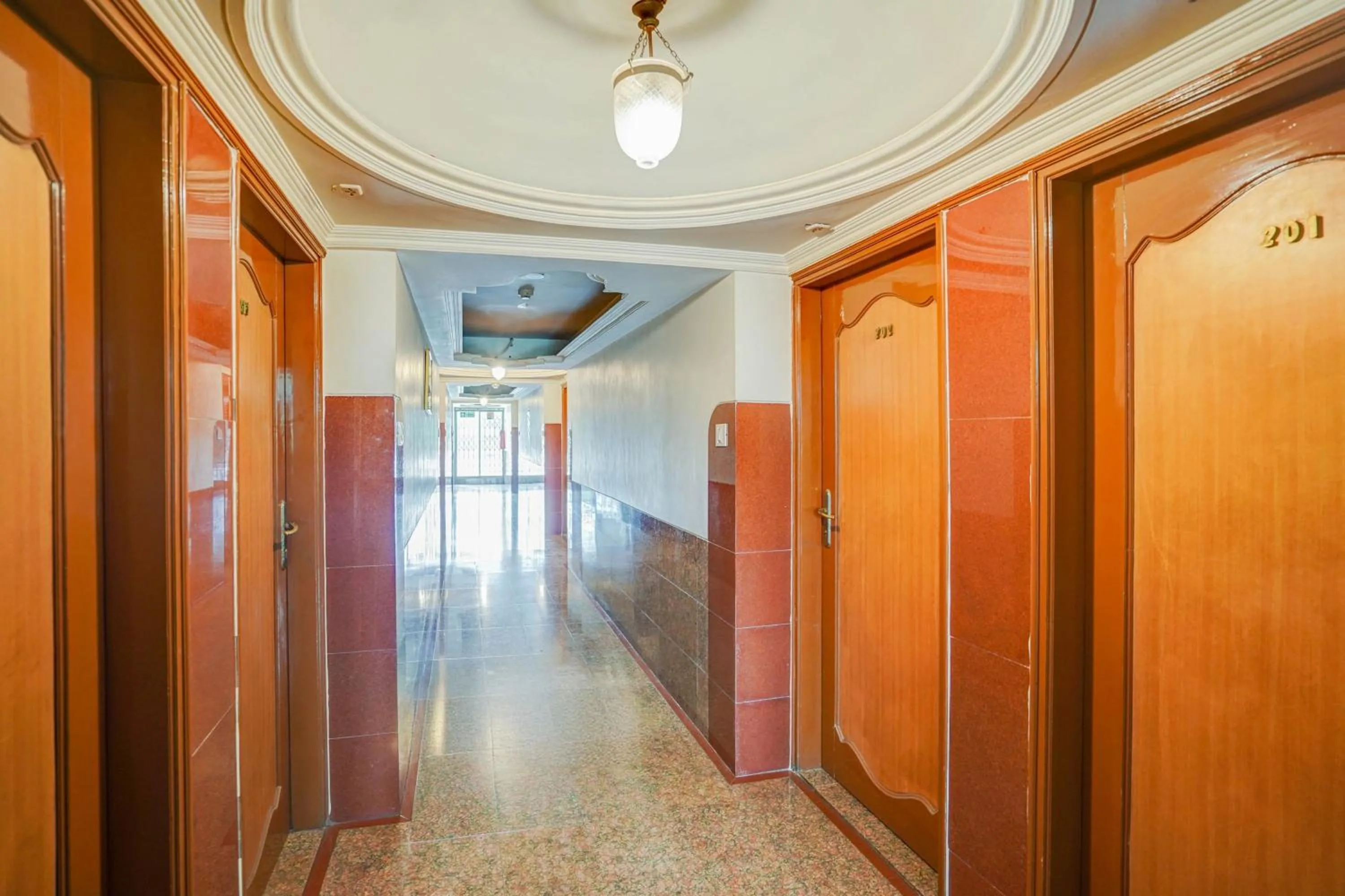 Lobby or reception in Super Hotel O Jamalpur Ahmedabad Formerly Hotel Peace