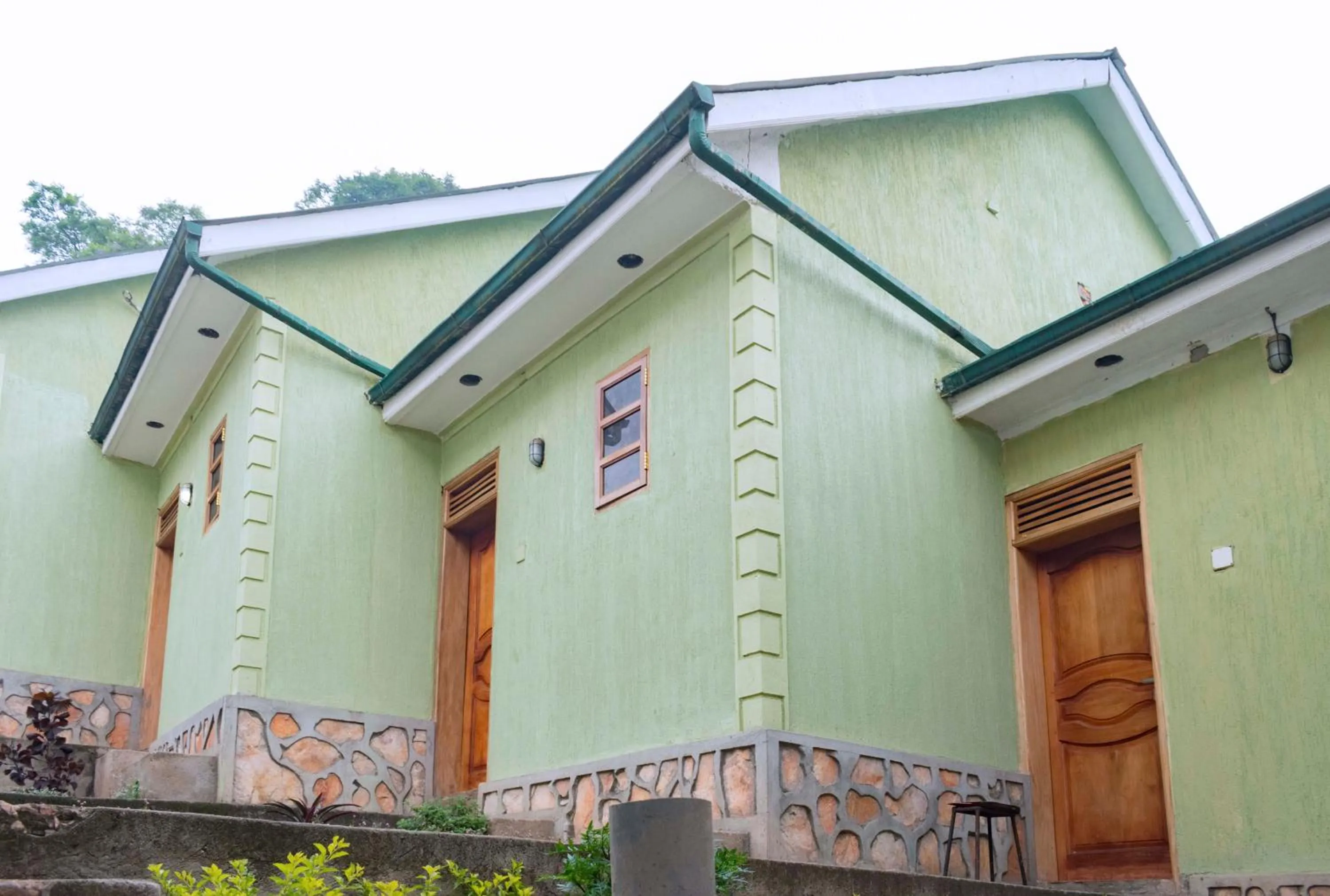 Property building in Tooro Fairway Hotel