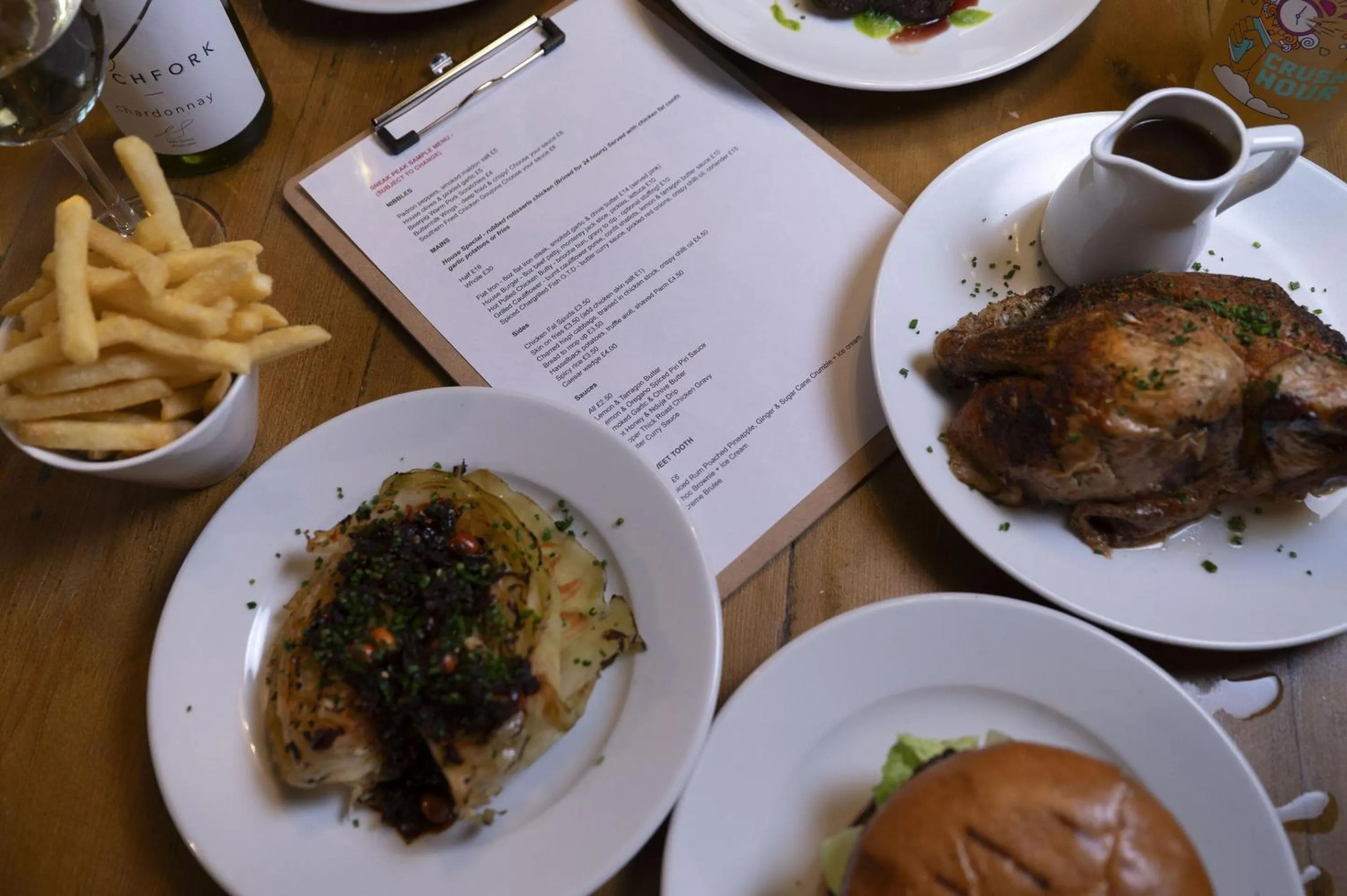 Food and drinks in The Milestone