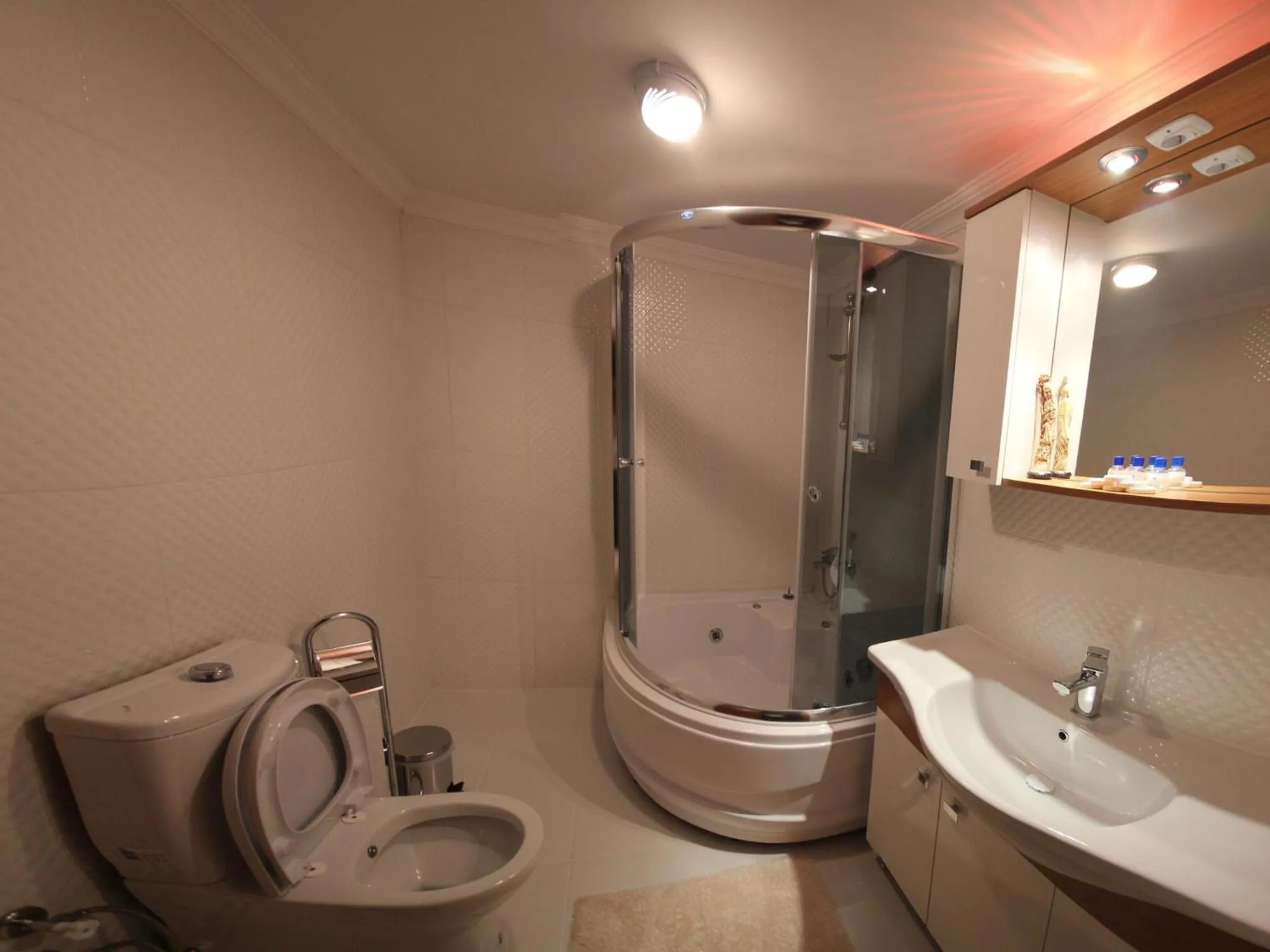 Bathroom in Ucem Hotel Golden Sea