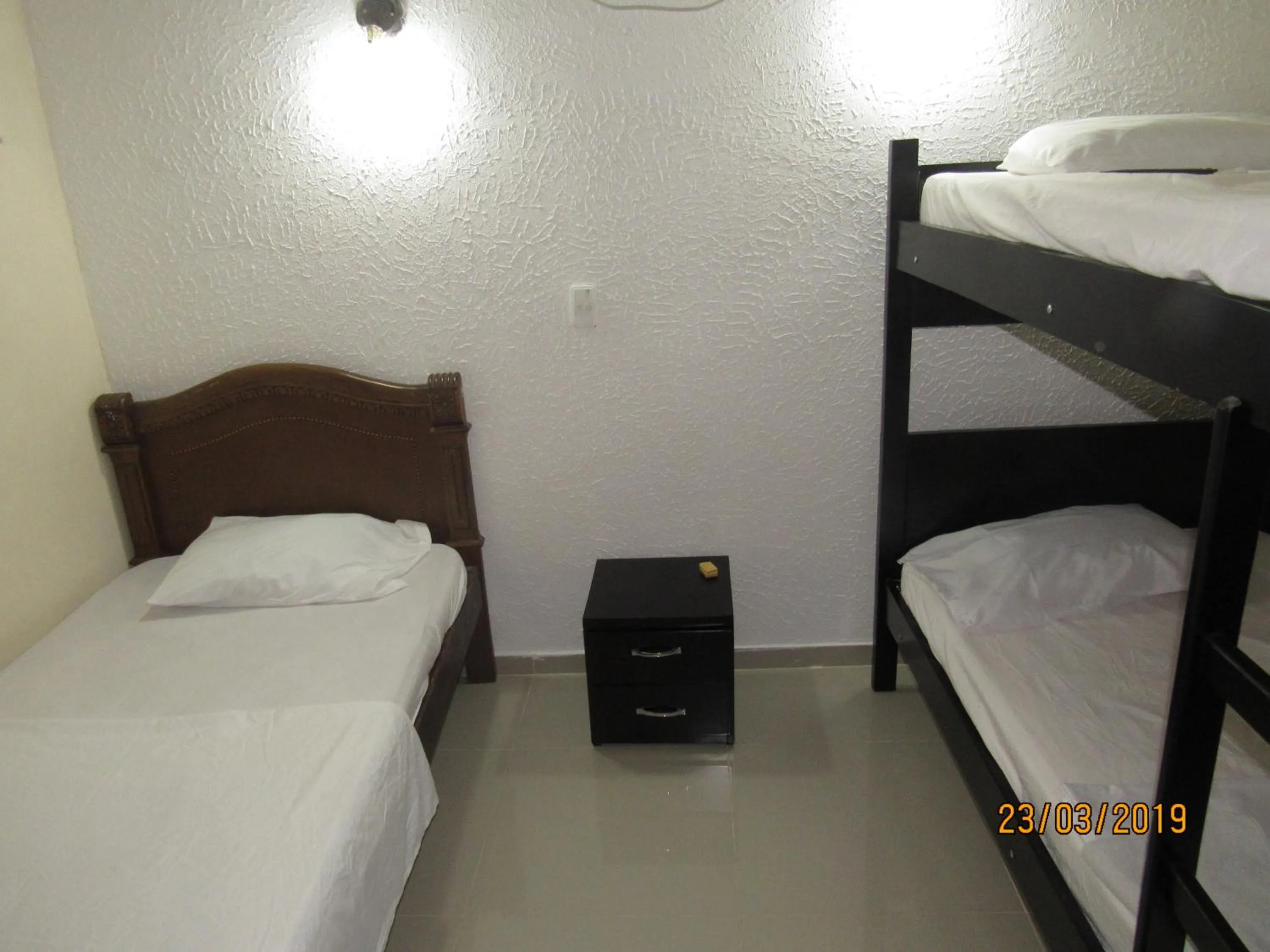 Twin Room in Hotel Del Mar Inn