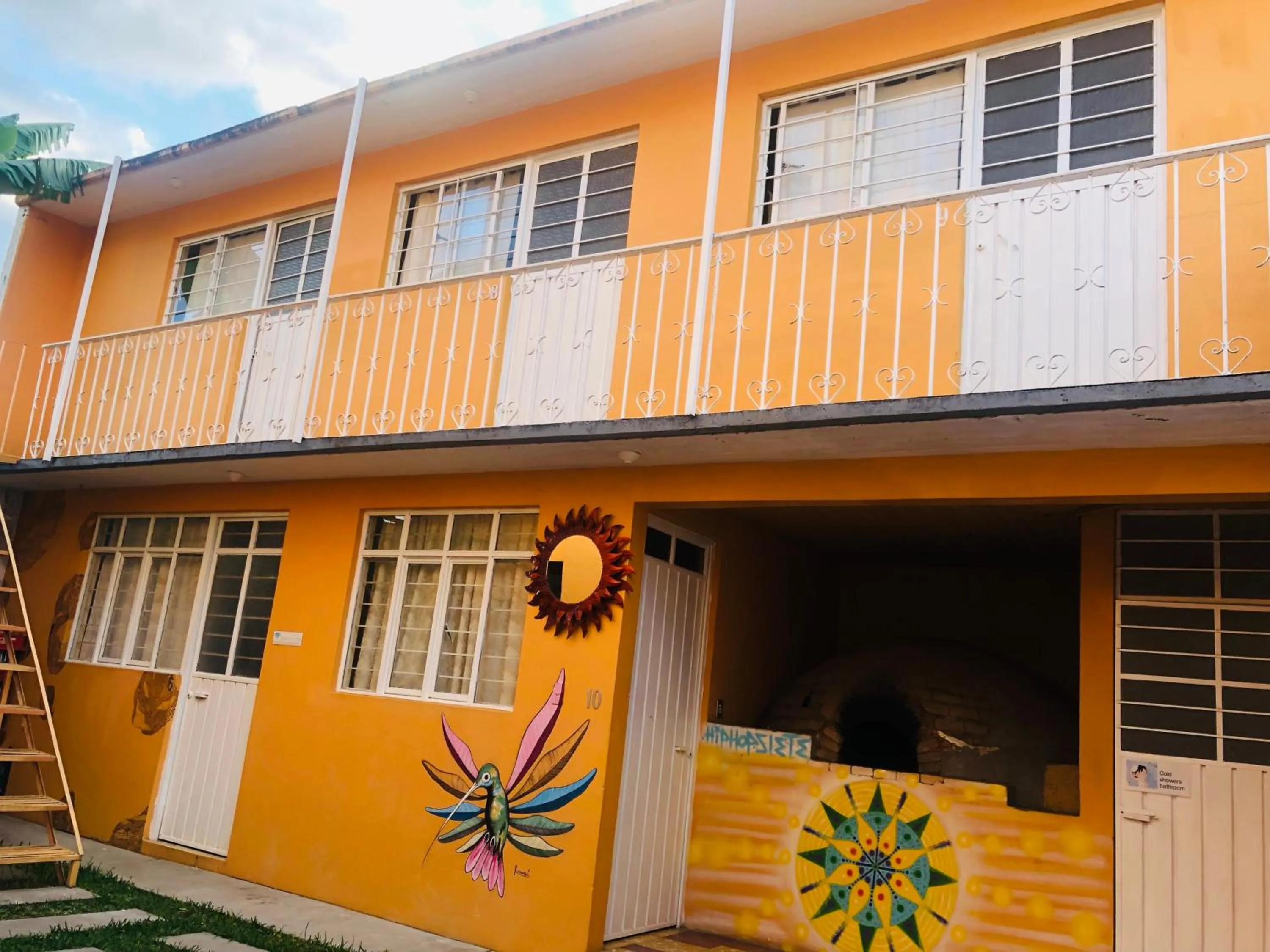 Los Nardos Hostel -pet friendly-