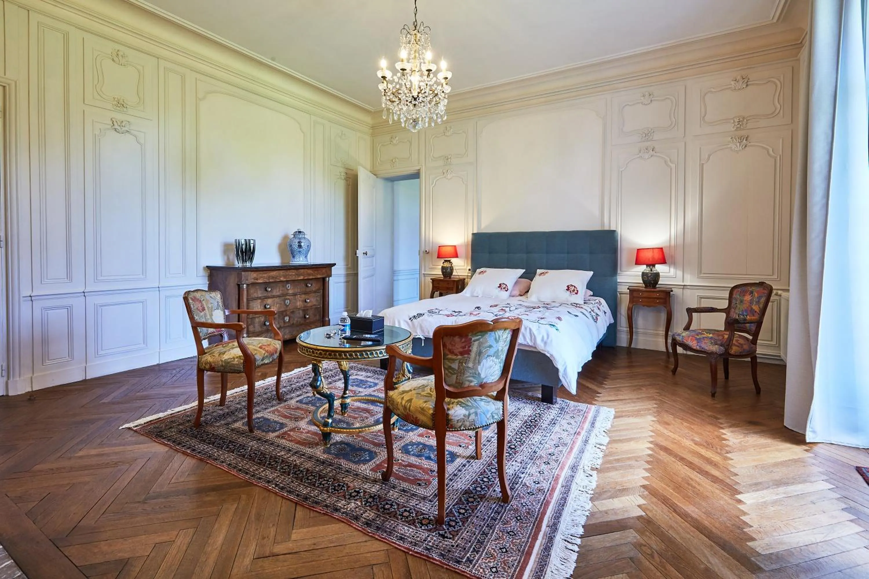 Bedroom in Chateau des Monts