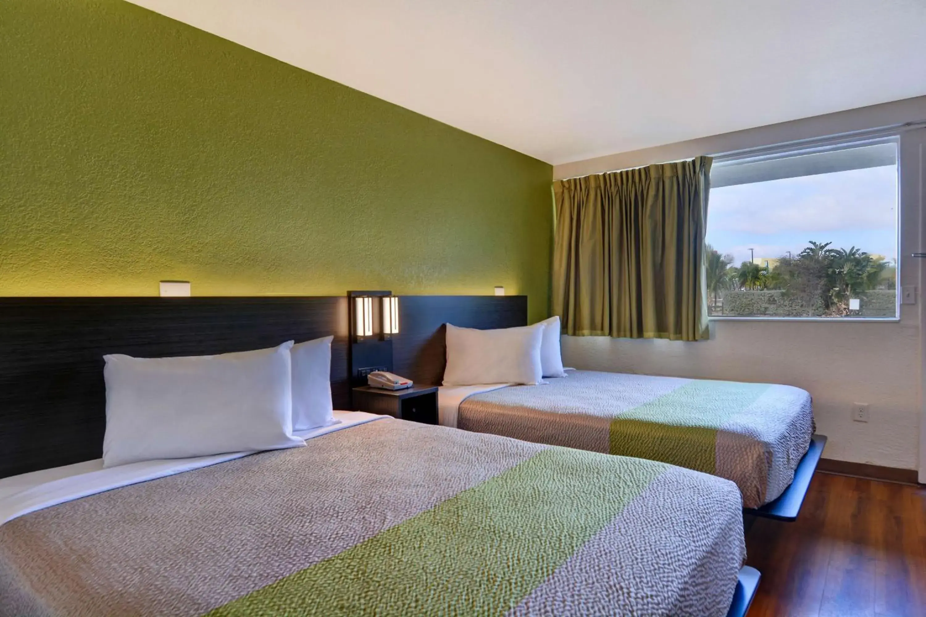 Photo of the whole room, Bed in Motel 6-Cocoa Beach, FL Photo of the whole room, Bed in Motel 6-Cocoa Beach, FL