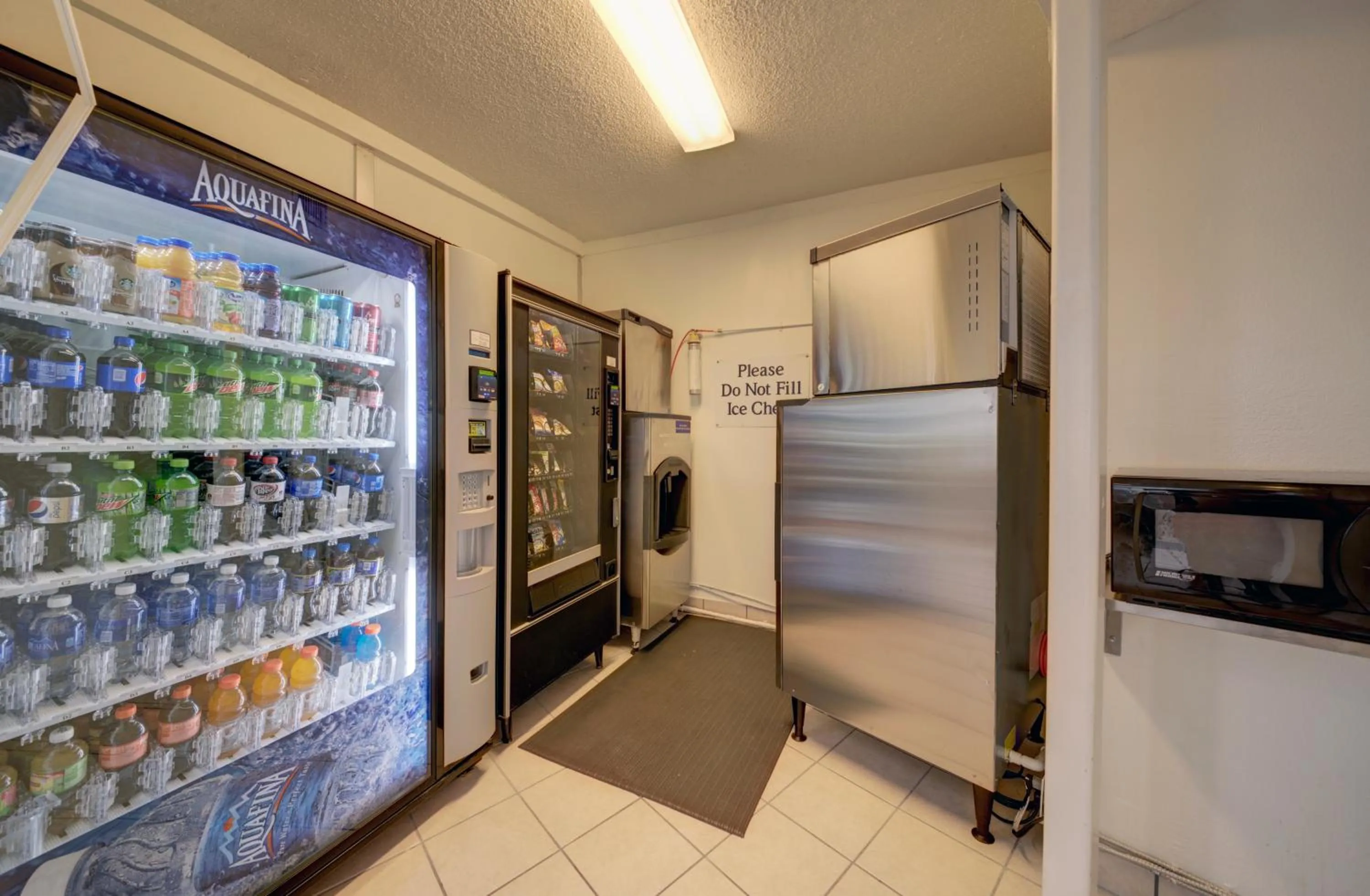 On-site shops in Motel 6-Cocoa Beach, FL