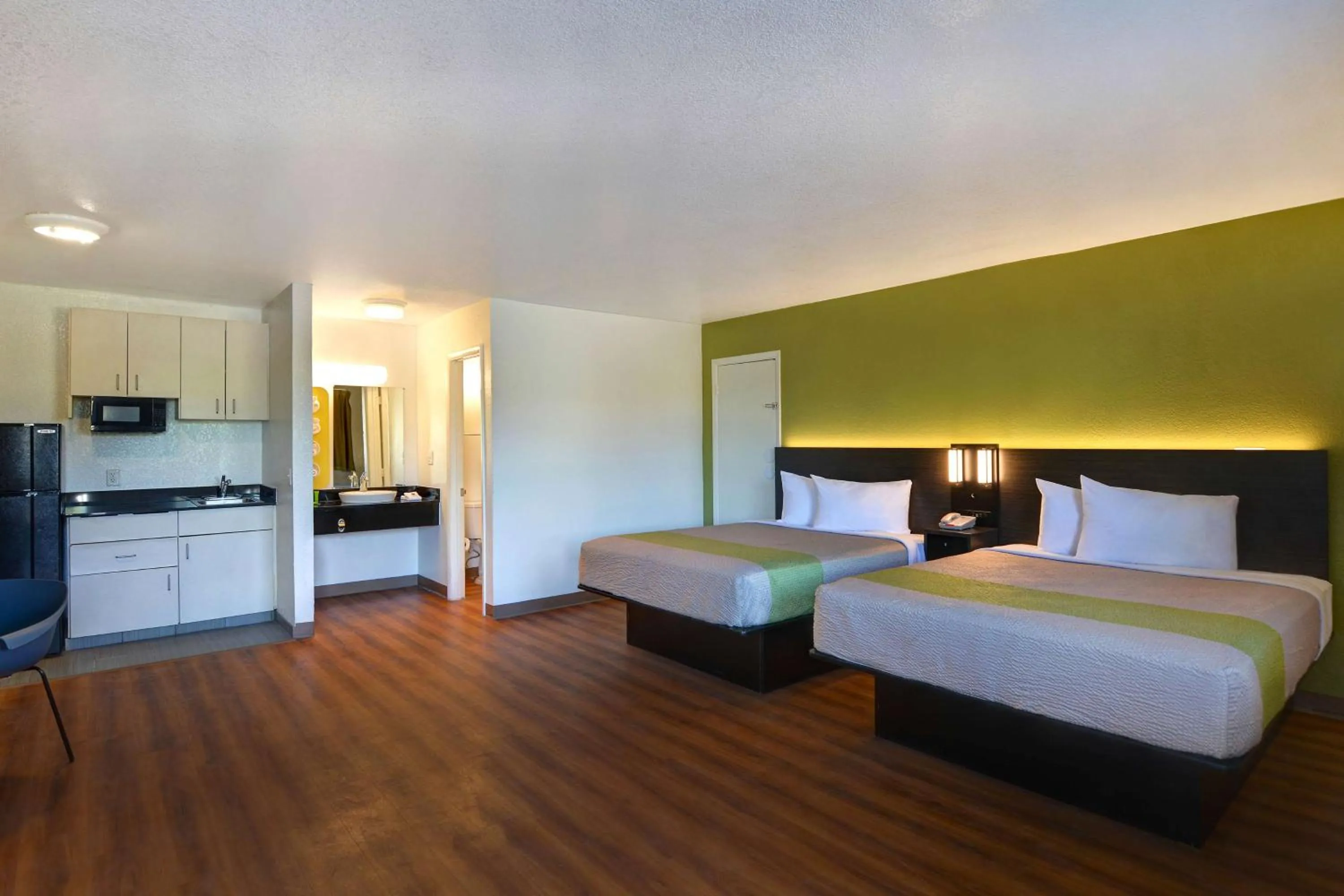 Photo of the whole room, Bed in Motel 6-Cocoa Beach, FL