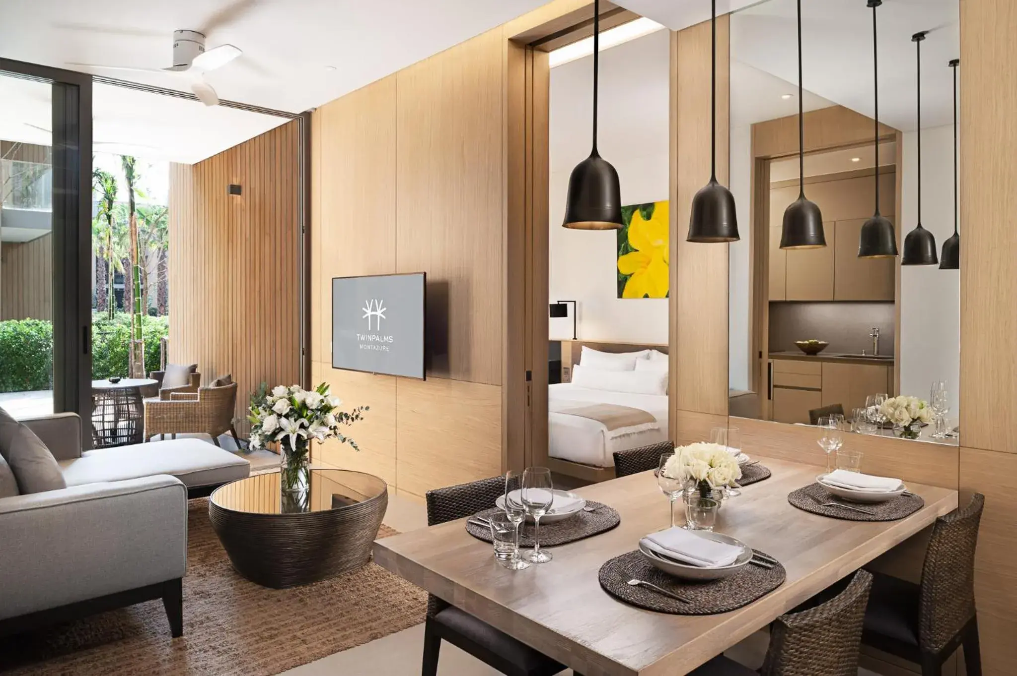 Grand Azure Suite - Deluxe Double or Twin Room in Twinpalms MontAzure Phuket Grand Azure Suite - Deluxe Double or Twin Room in Twinpalms MontAzure Phuket