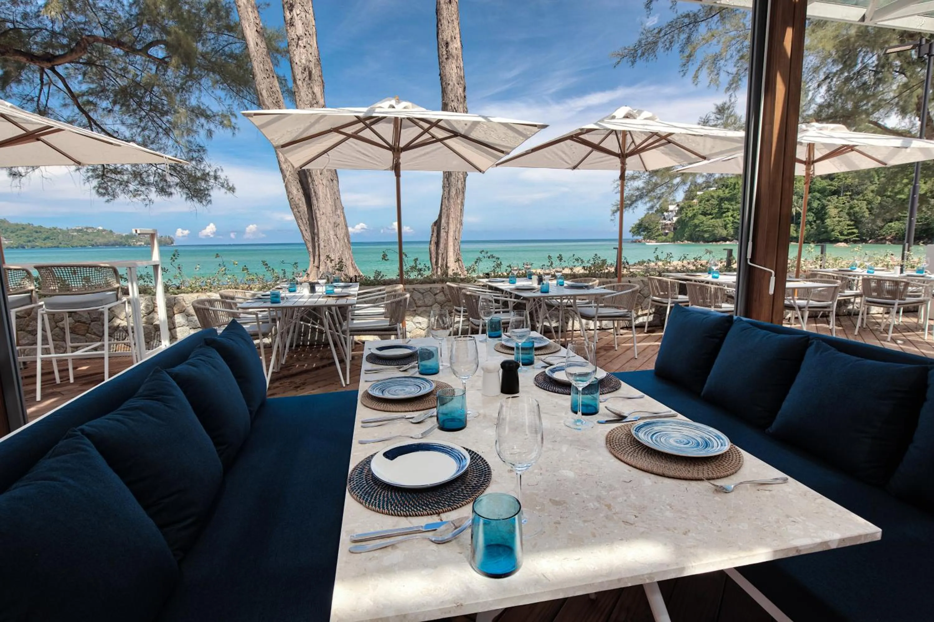 Restaurant/places to eat in Twinpalms MontAzure Phuket