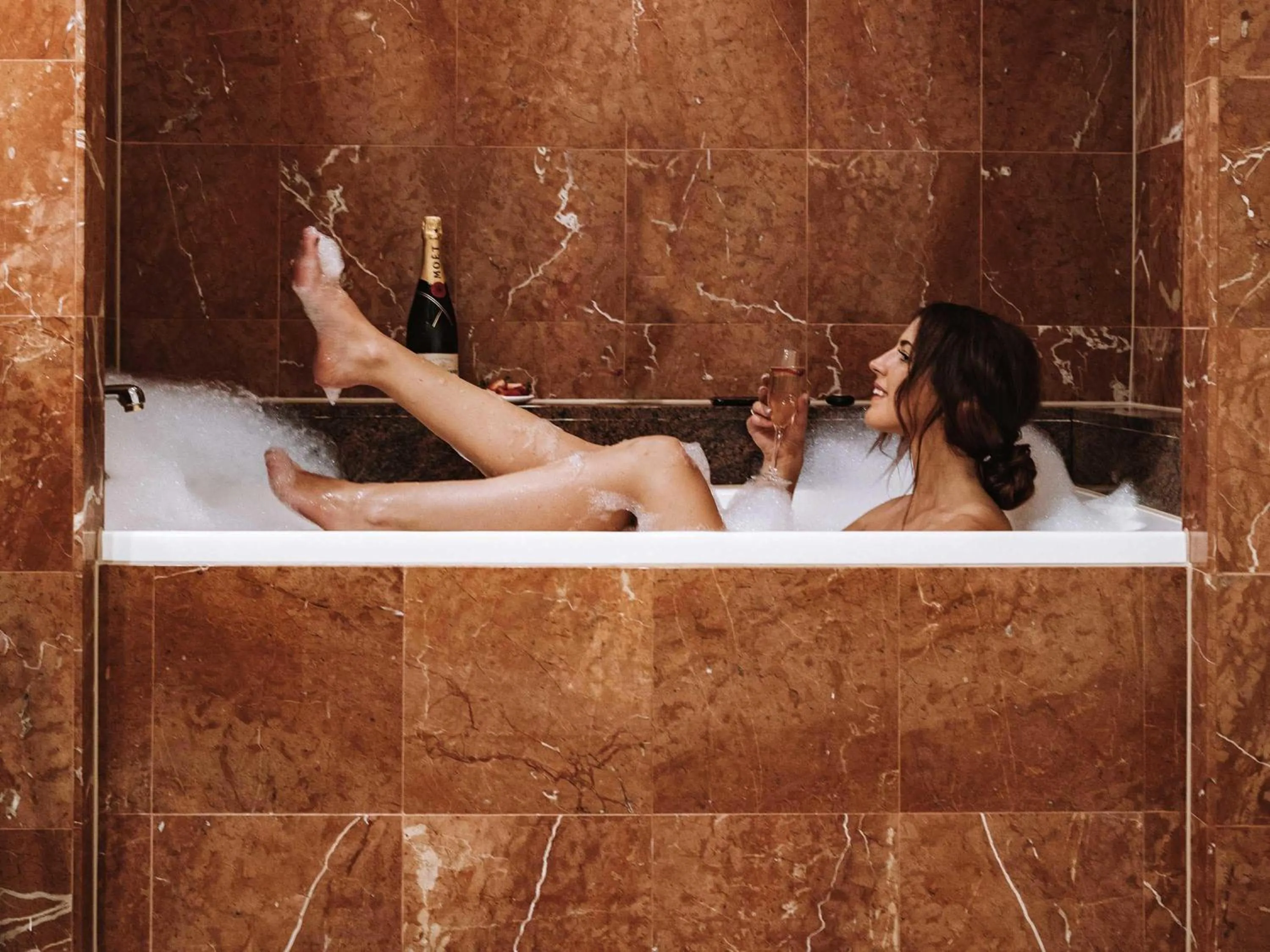 Bedroom in Pullman Cairns International