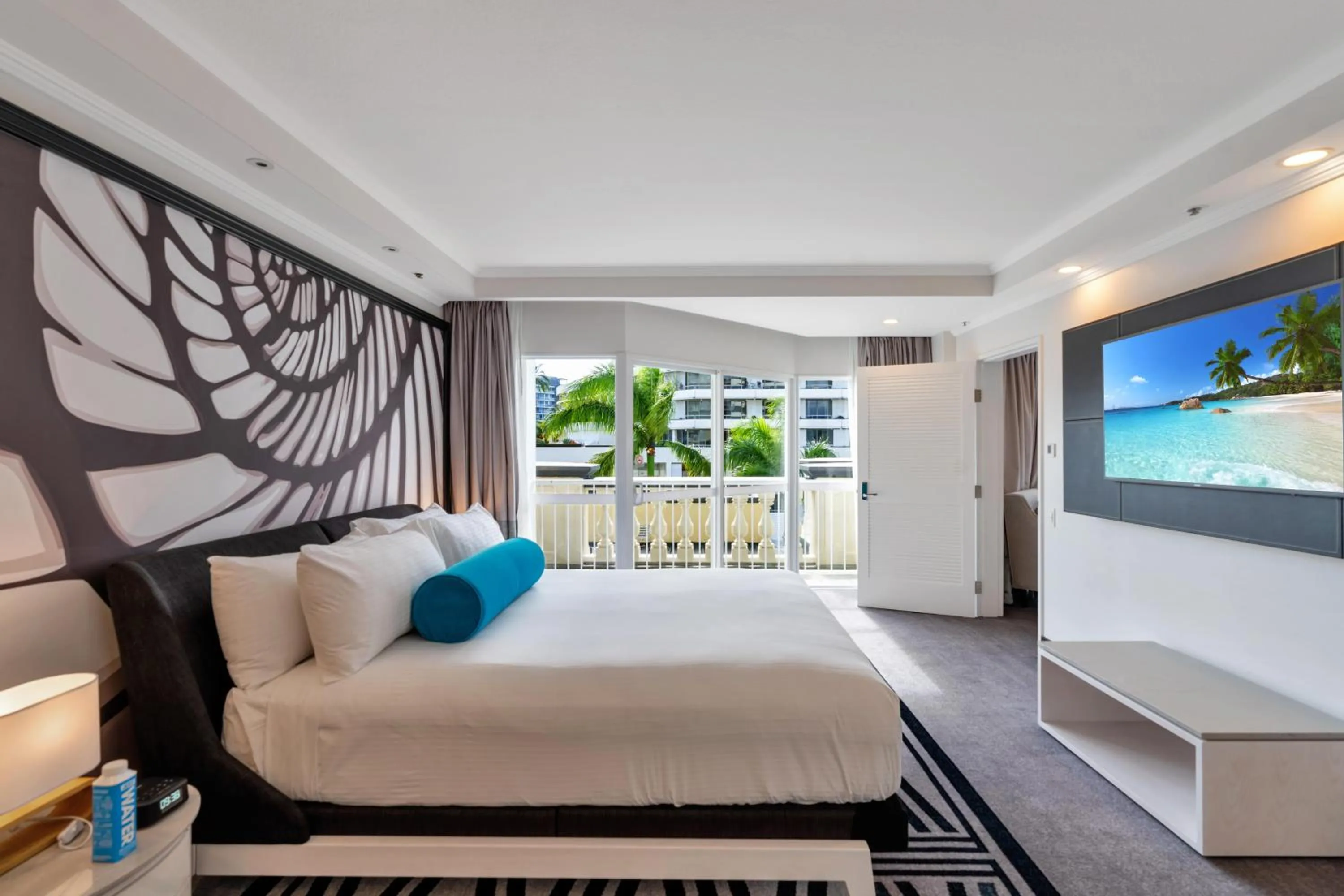 Bed in Pullman Cairns International