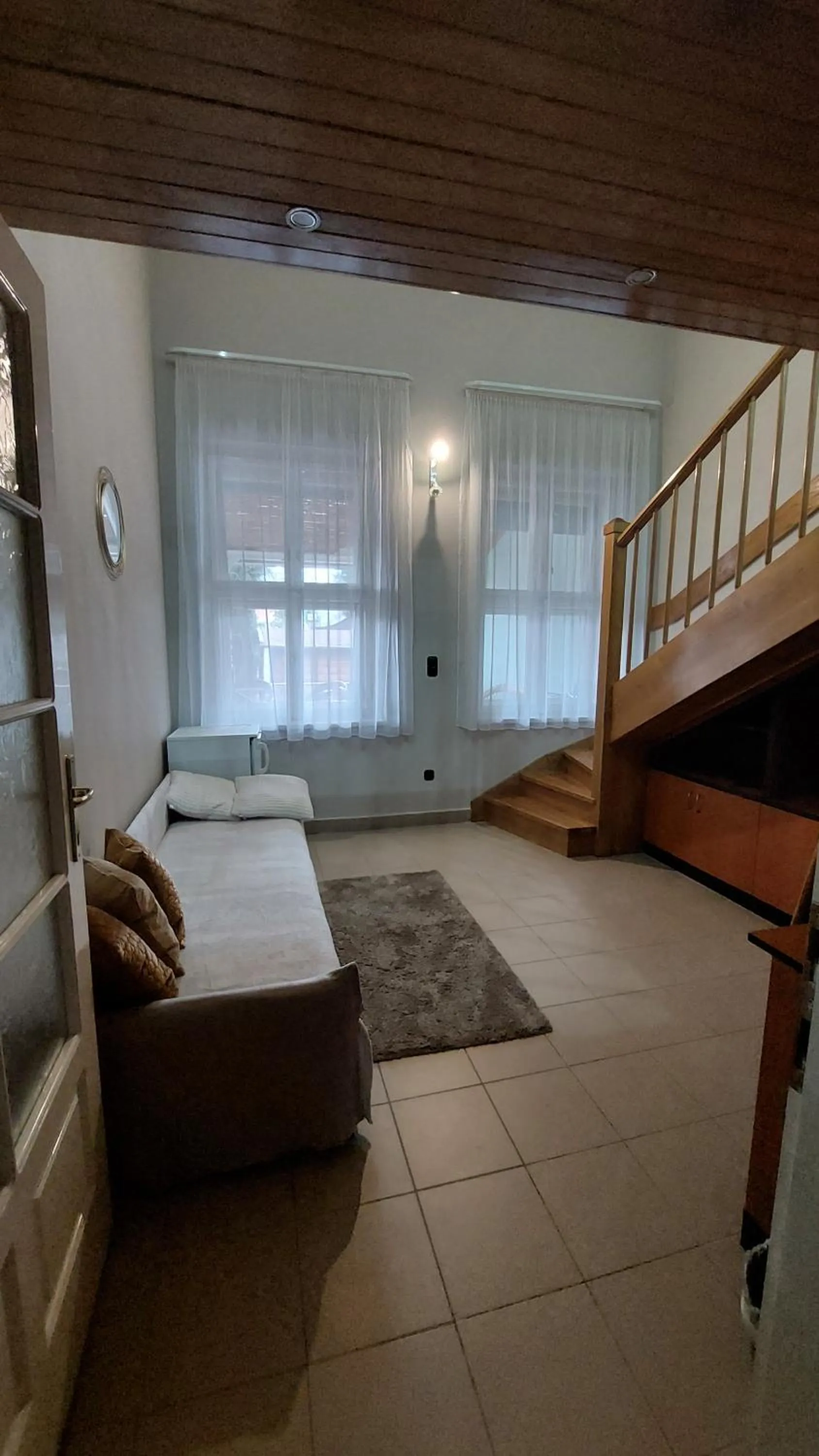 Photo of the whole room, Bed in Family Apartman